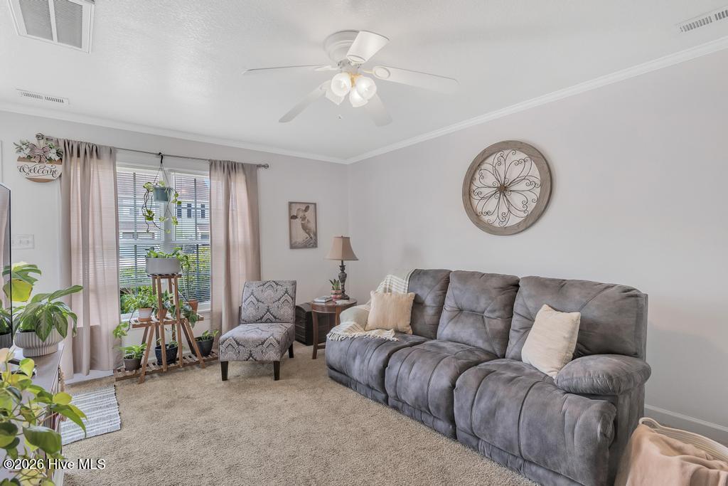 208 Bridgewood Drive Property Photo 3