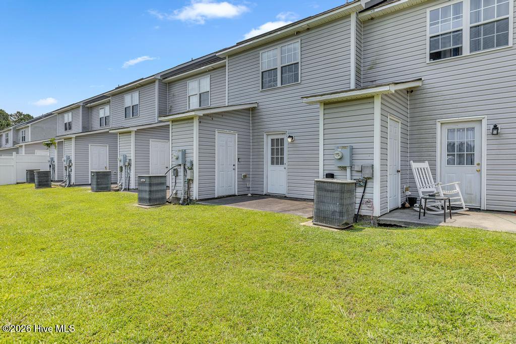 208 Bridgewood Drive Property Photo 18