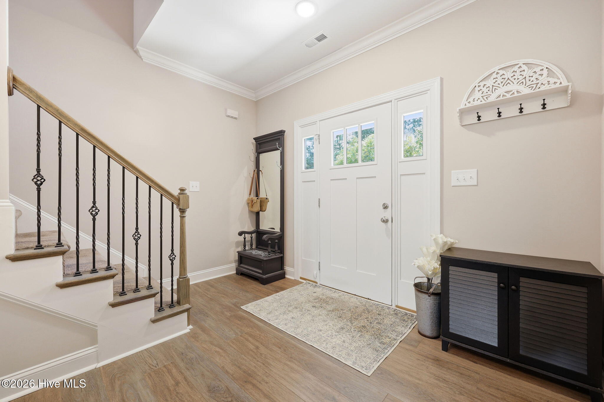 120 Adams Circle Property Photo 8