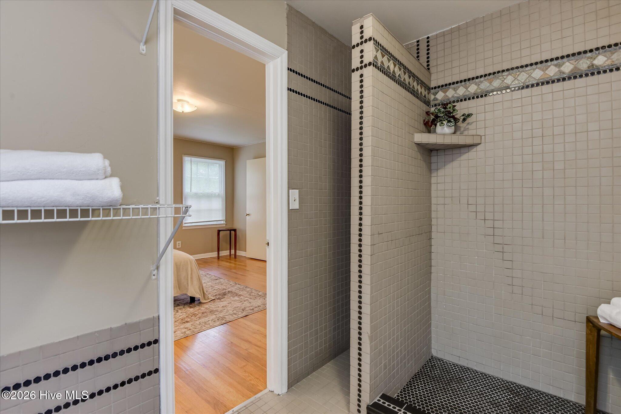 531 Carr Street Property Photo 28