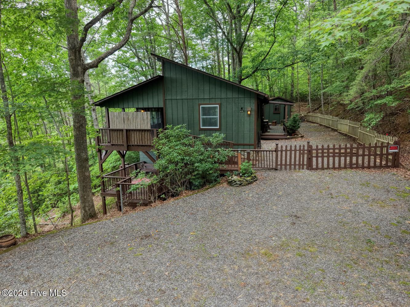 664 High Ridge Road