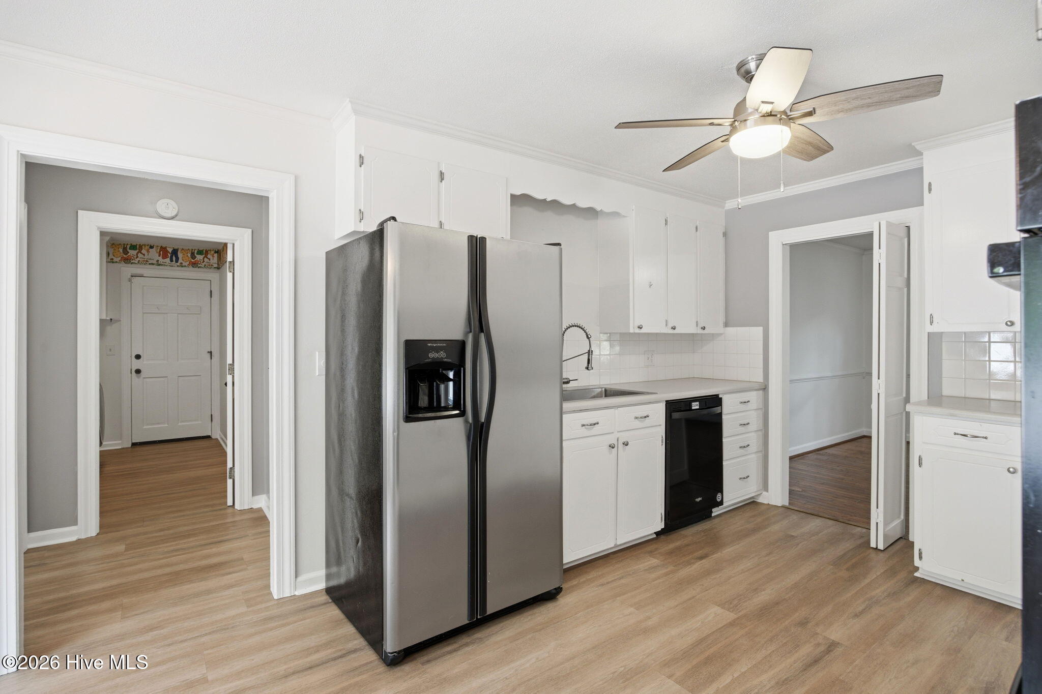 905 Robert E Lee Drive Property Photo 10