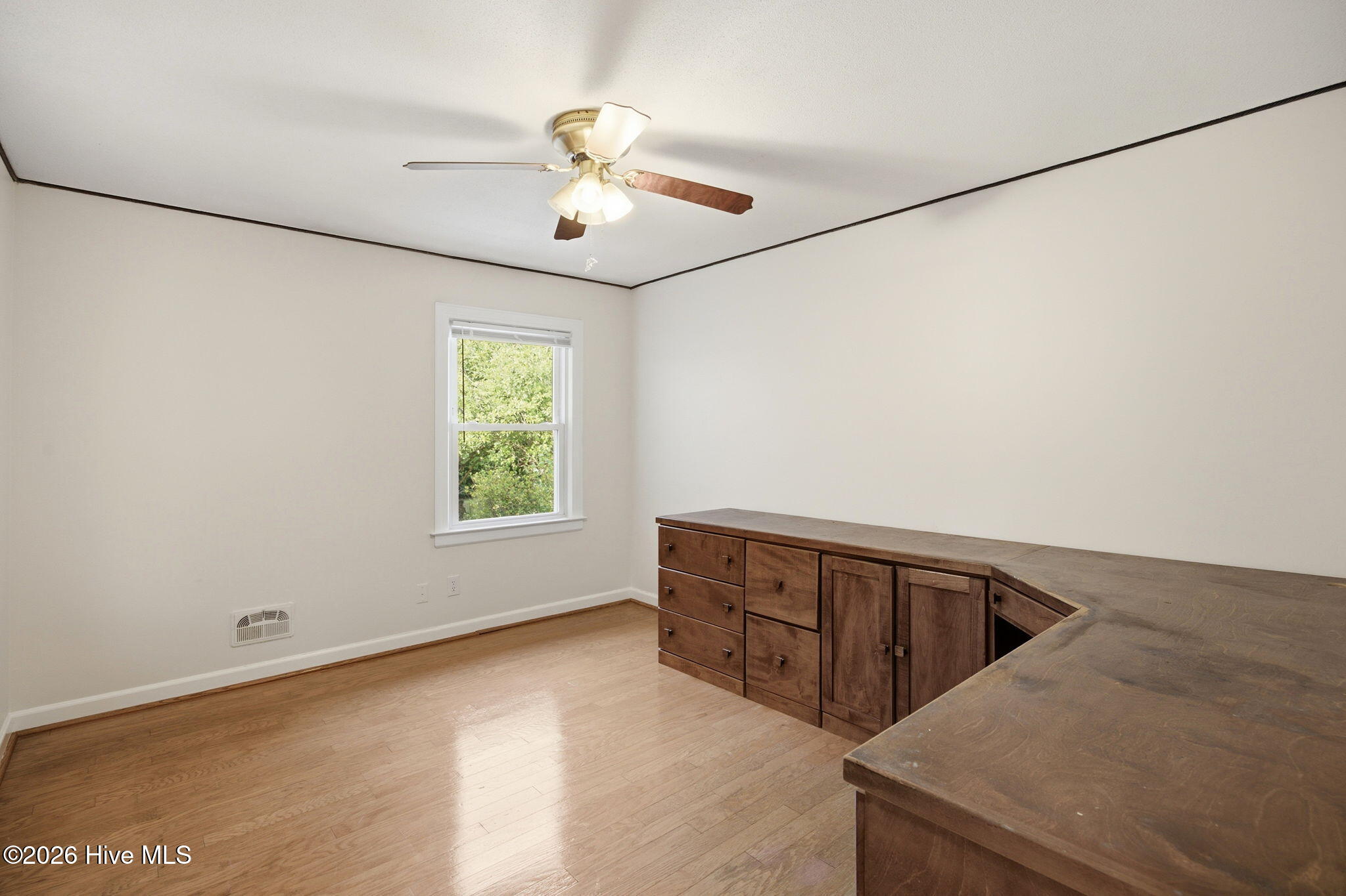 905 Robert E Lee Drive Property Photo 22