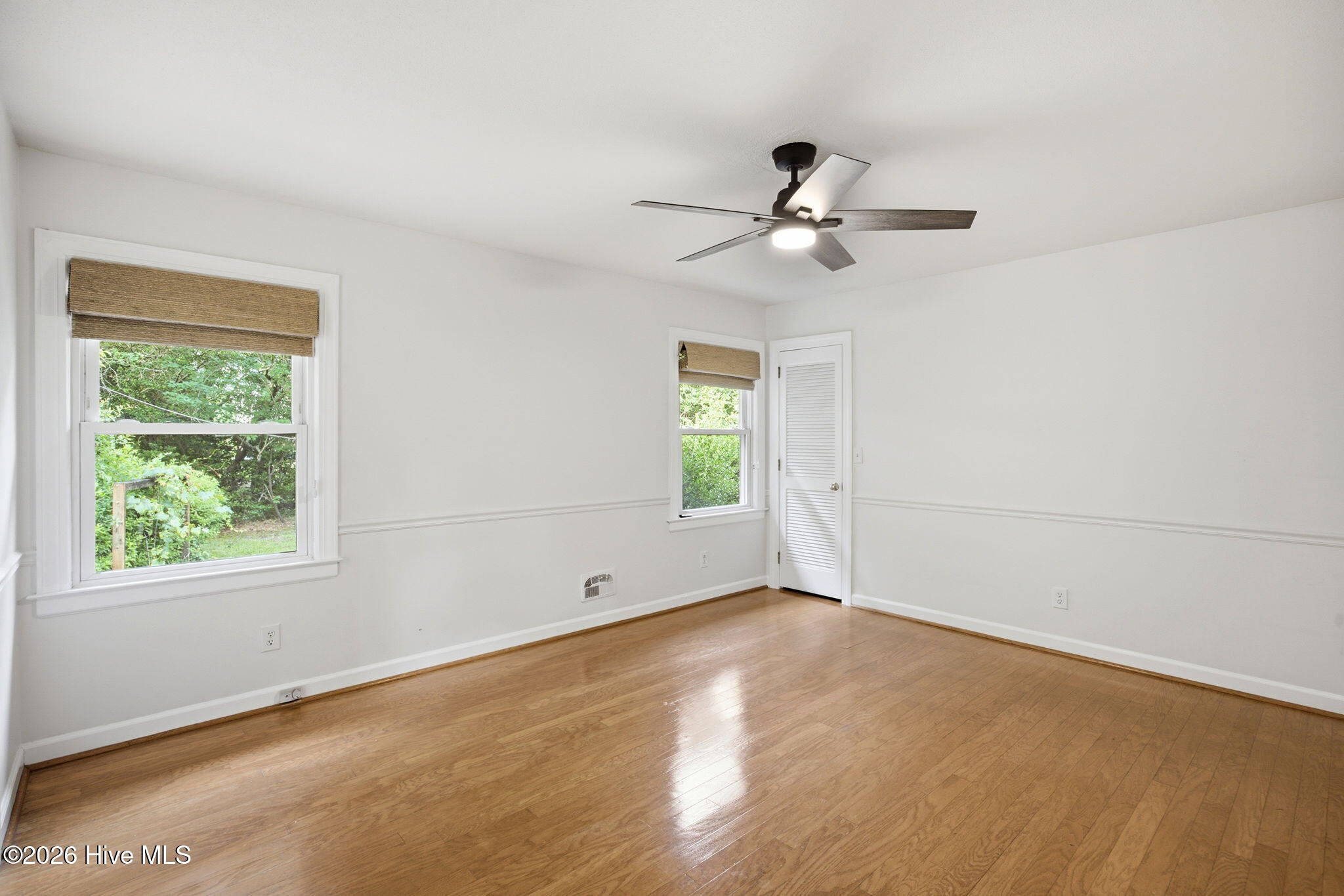905 Robert E Lee Drive Property Photo 27