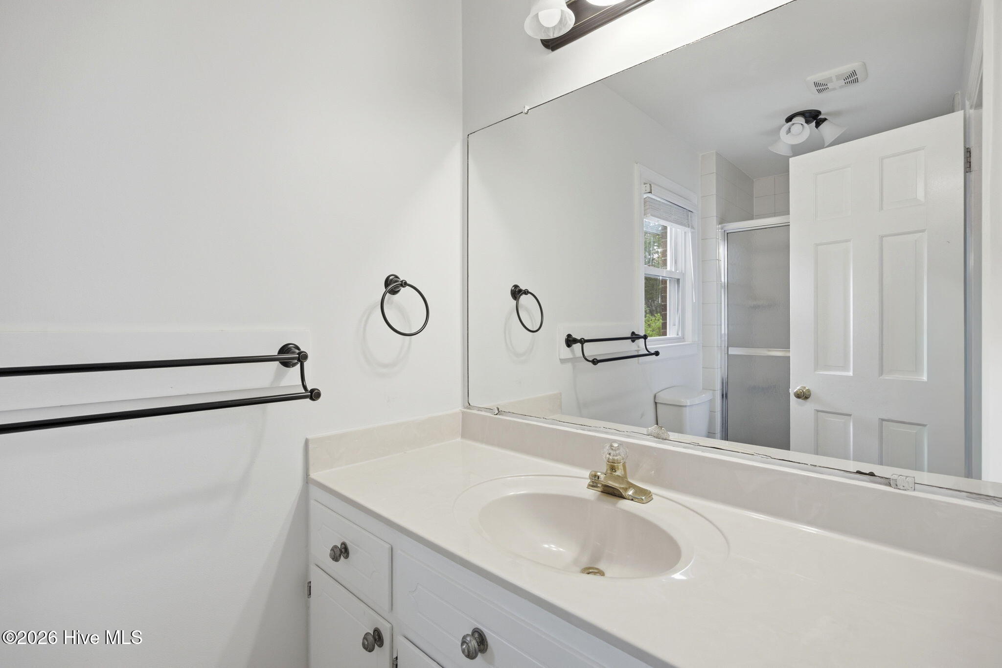 905 Robert E Lee Drive Property Photo 28