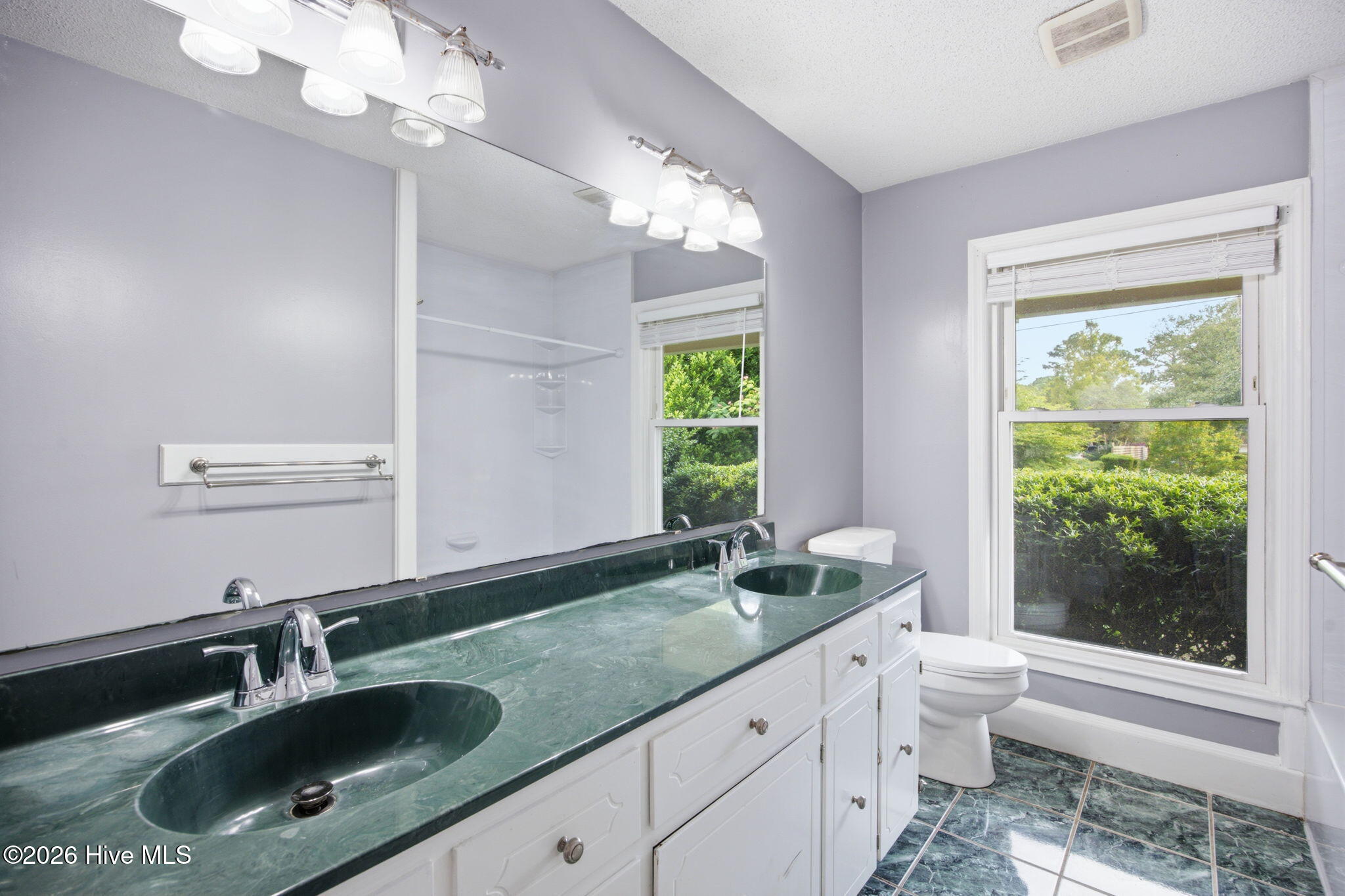 905 Robert E Lee Drive Property Photo 36