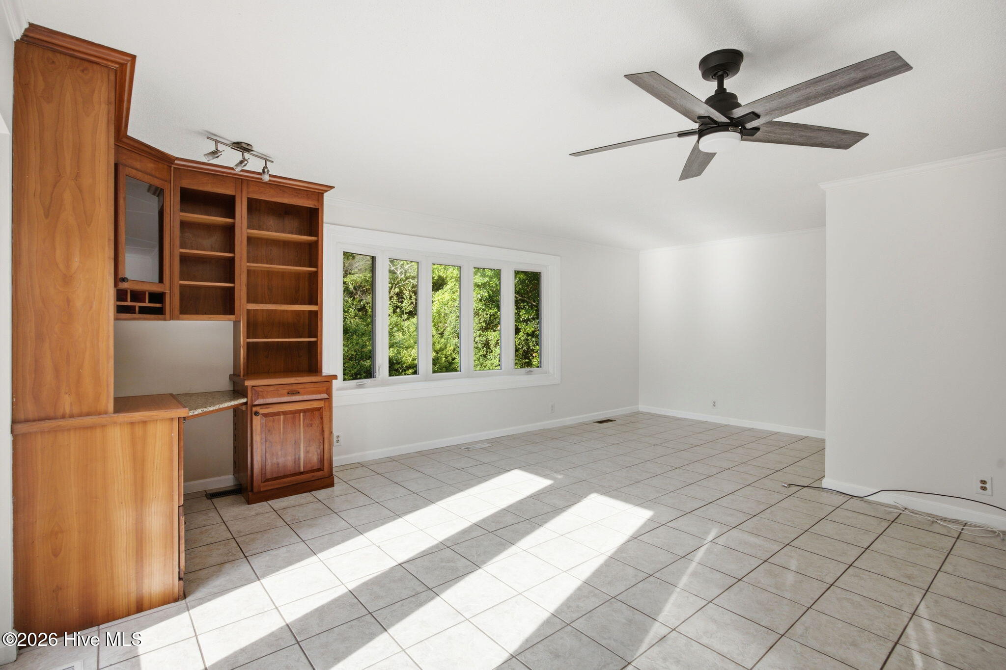 905 Robert E Lee Drive Property Photo 41