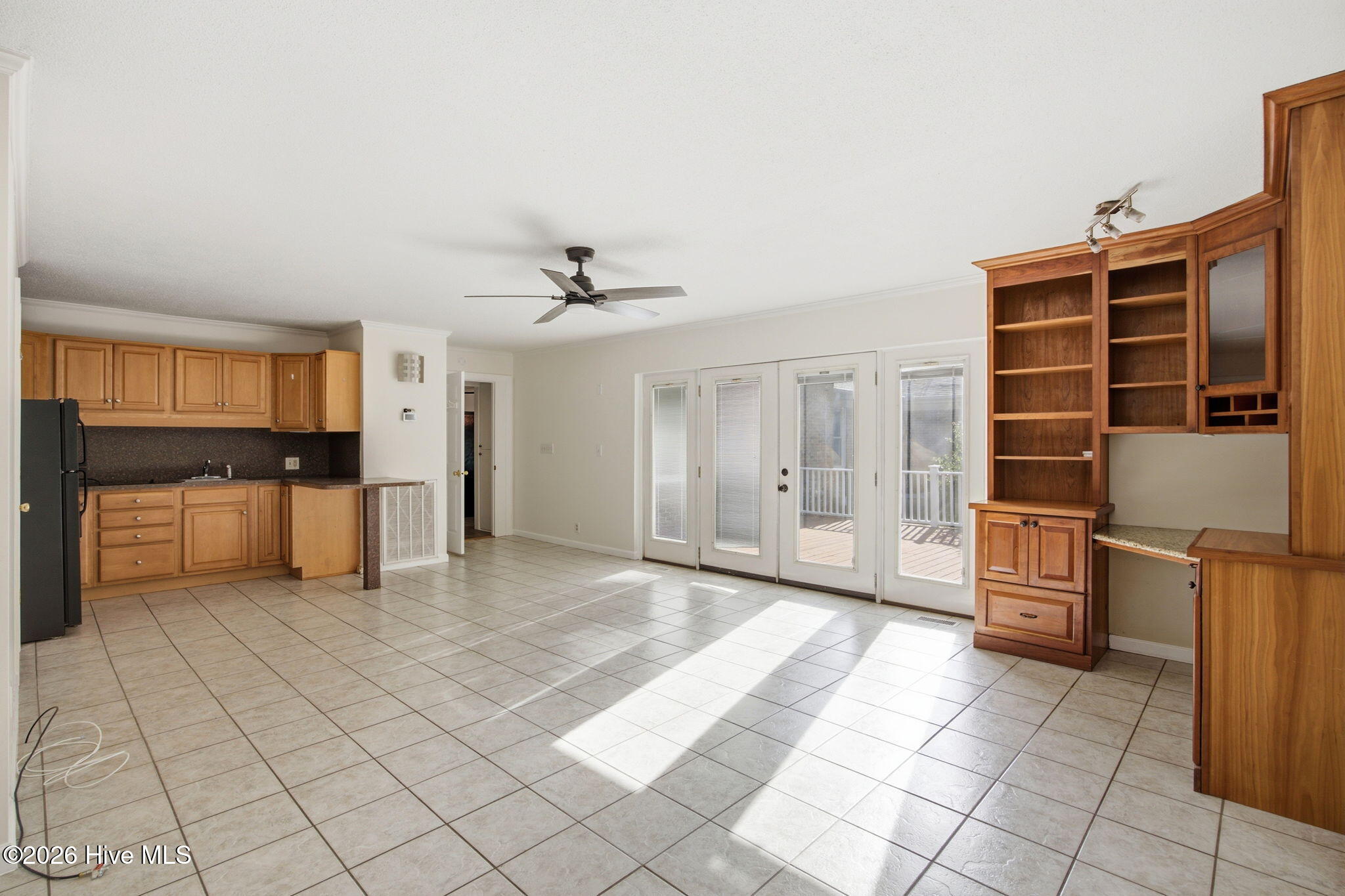 905 Robert E Lee Drive Property Photo 43