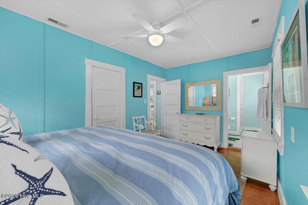 10 E Henderson Street E Property Photo 22