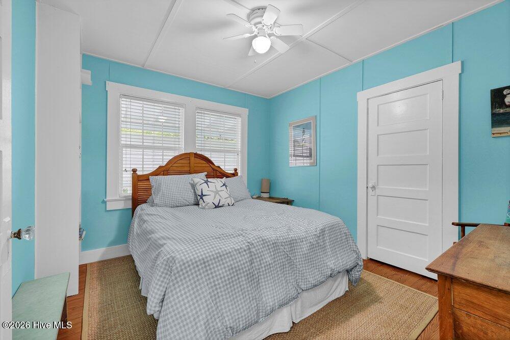10 E Henderson Street E Property Photo 31