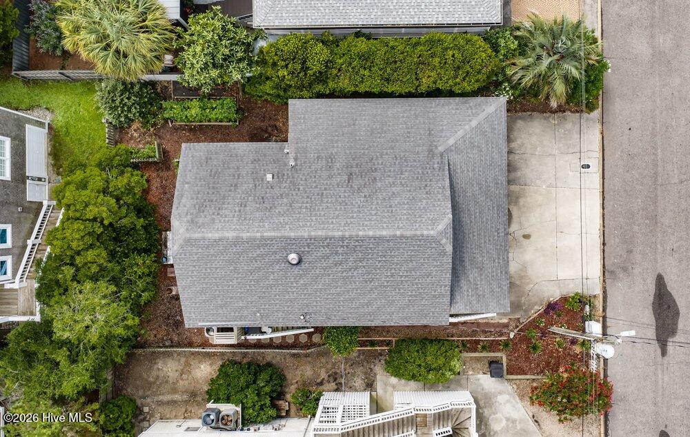 10 E Henderson Street E Property Photo 47