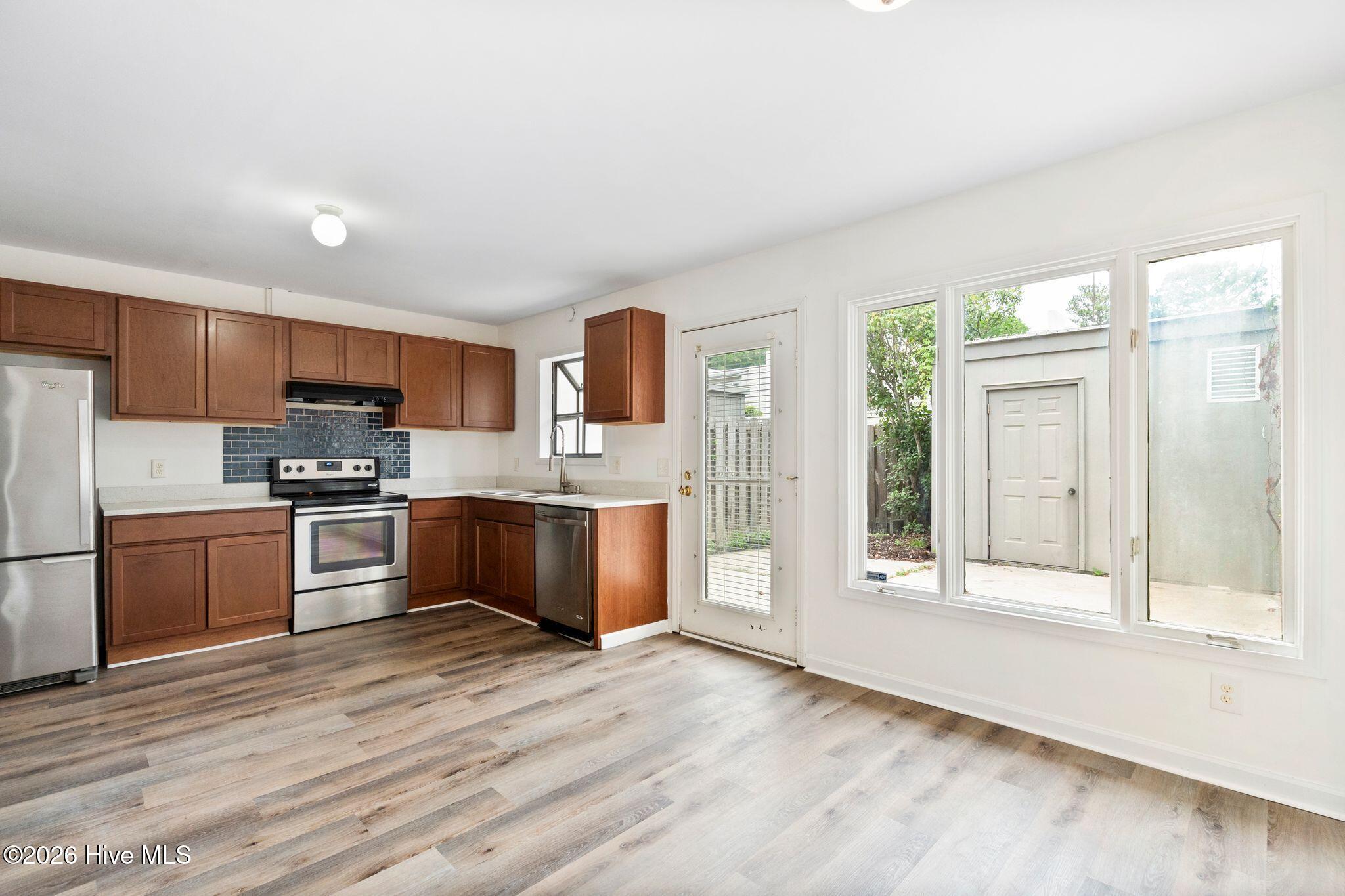 210 Cobblestone Drive Property Photo 17