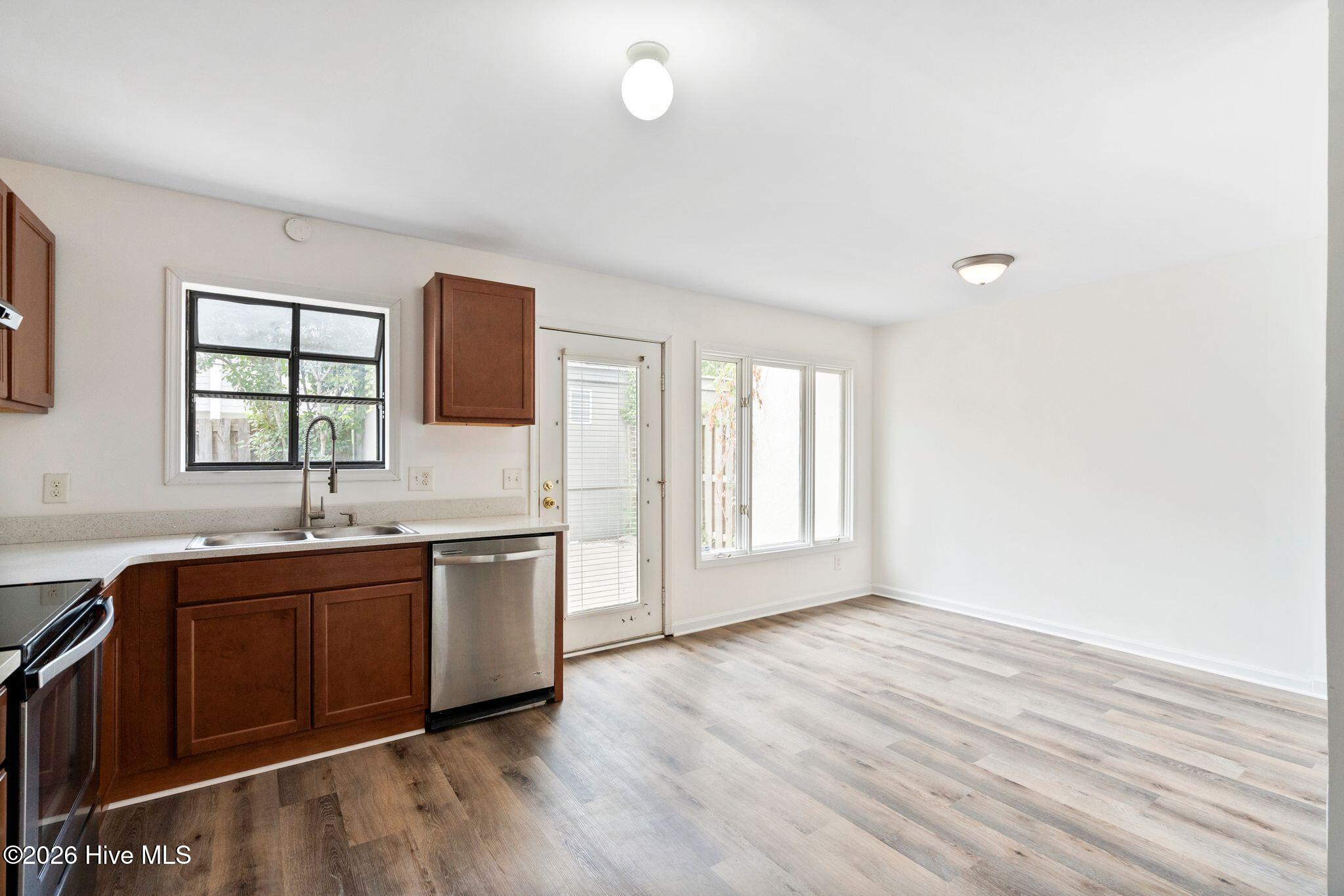 210 Cobblestone Drive Property Photo 18