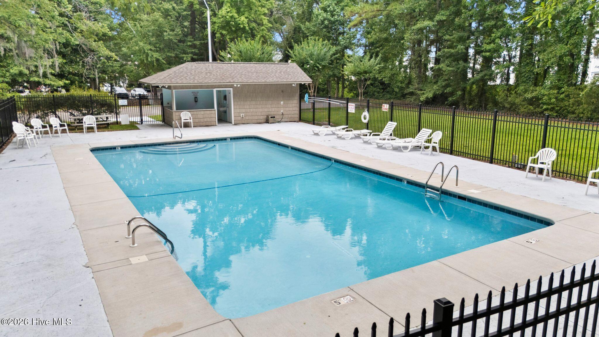 210 Cobblestone Drive Property Photo 38