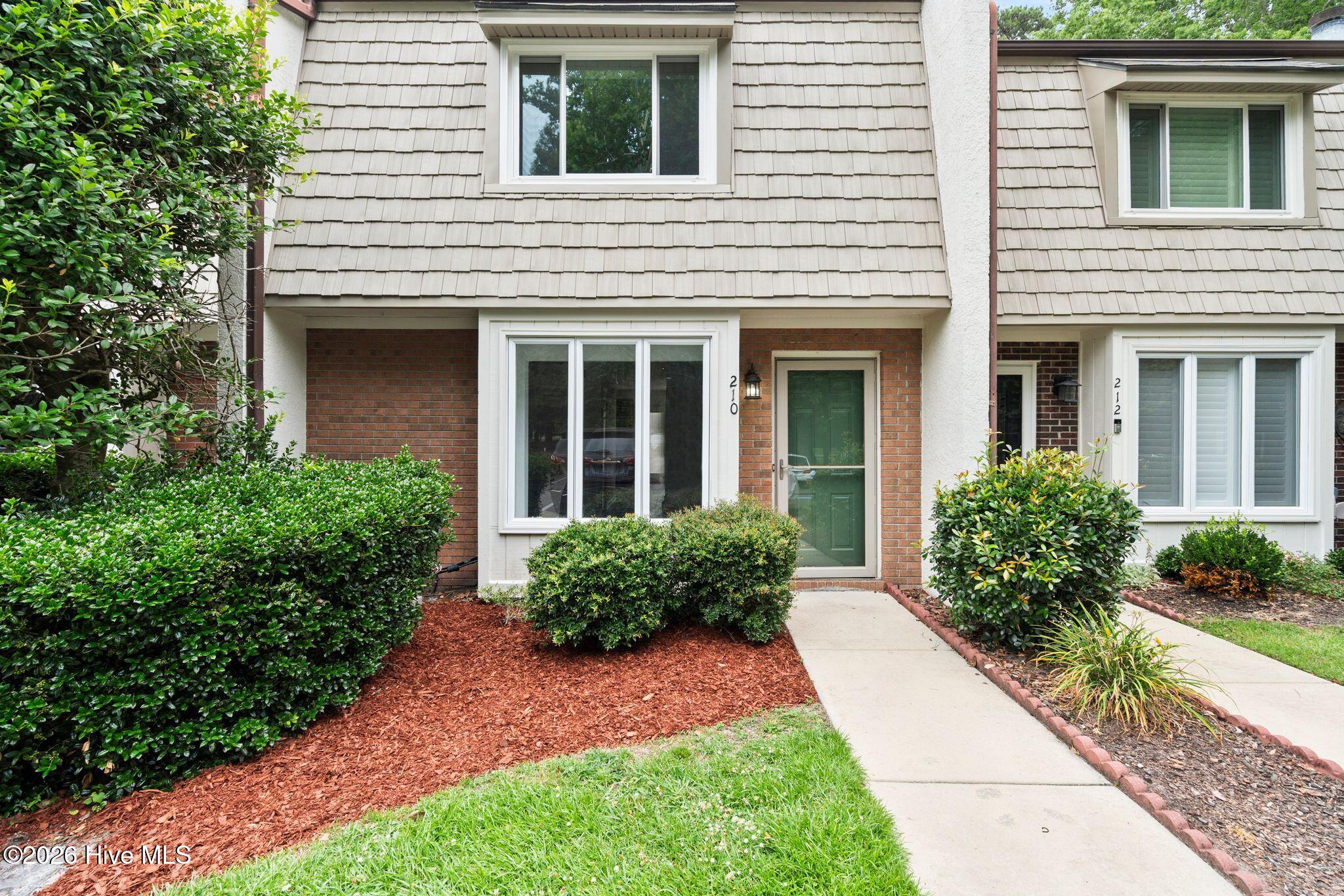 210 Cobblestone Drive Property Photo 43
