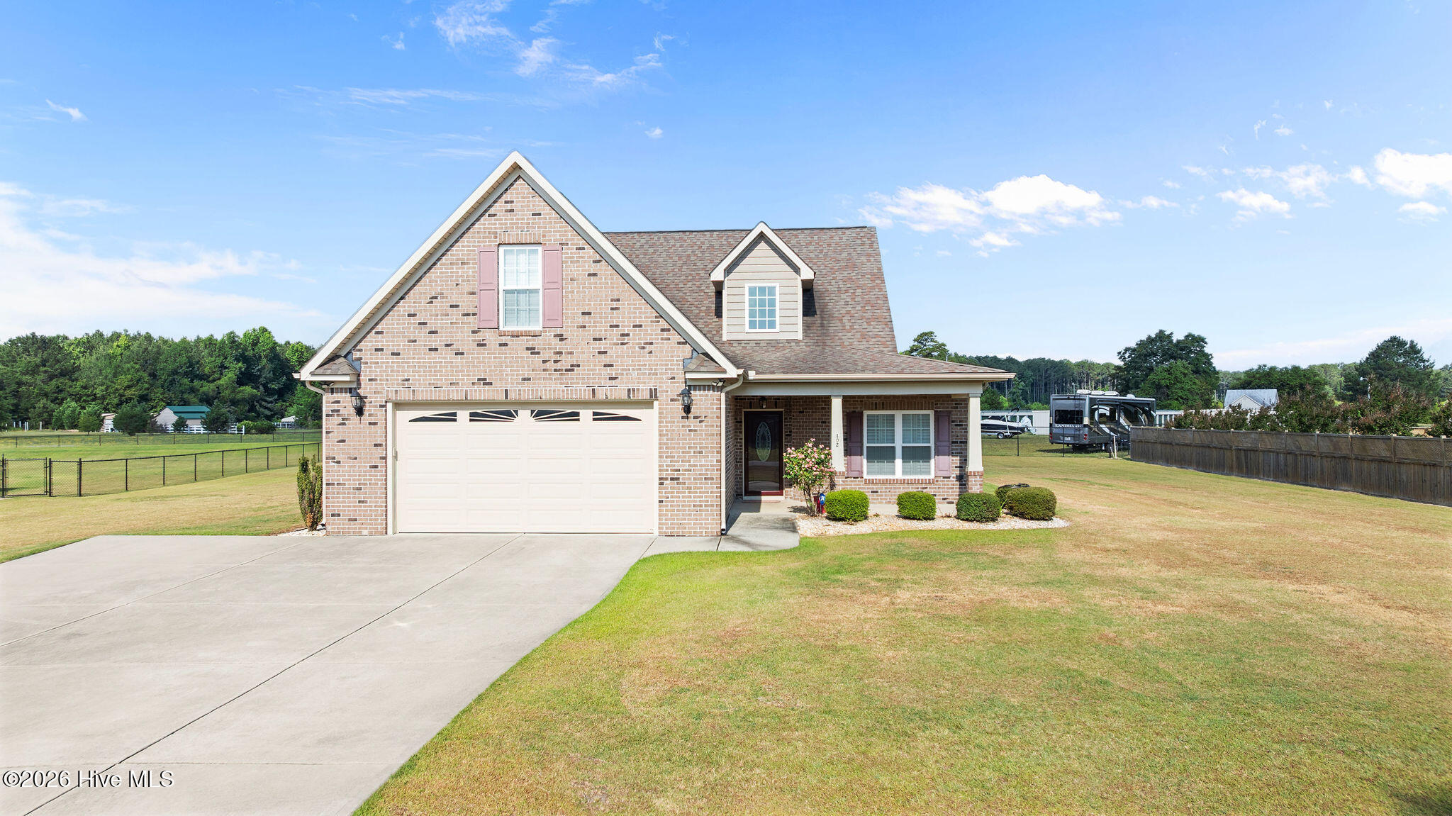 102 John Deere Drive Property Photo 1