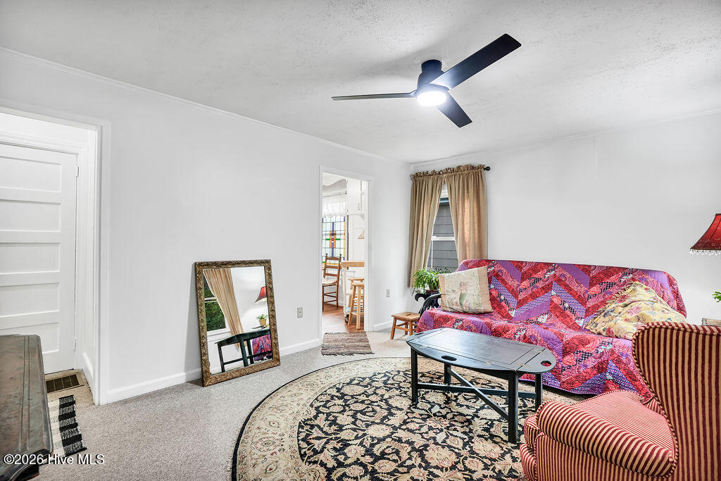 4809 Franklin Avenue Property Photo 6