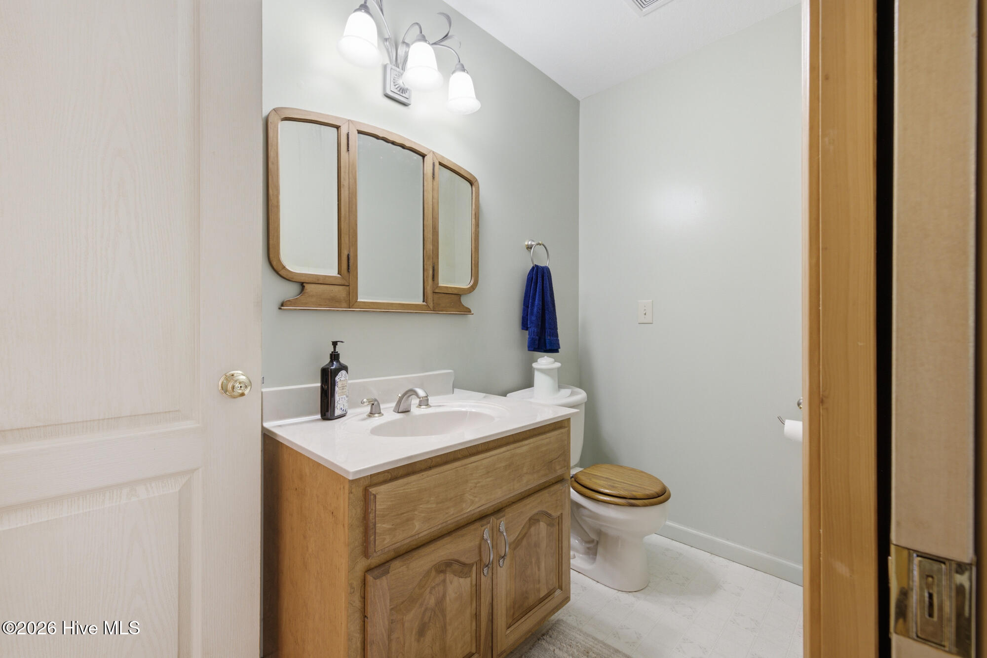 820 Chimney Ridge Drive Property Photo 32
