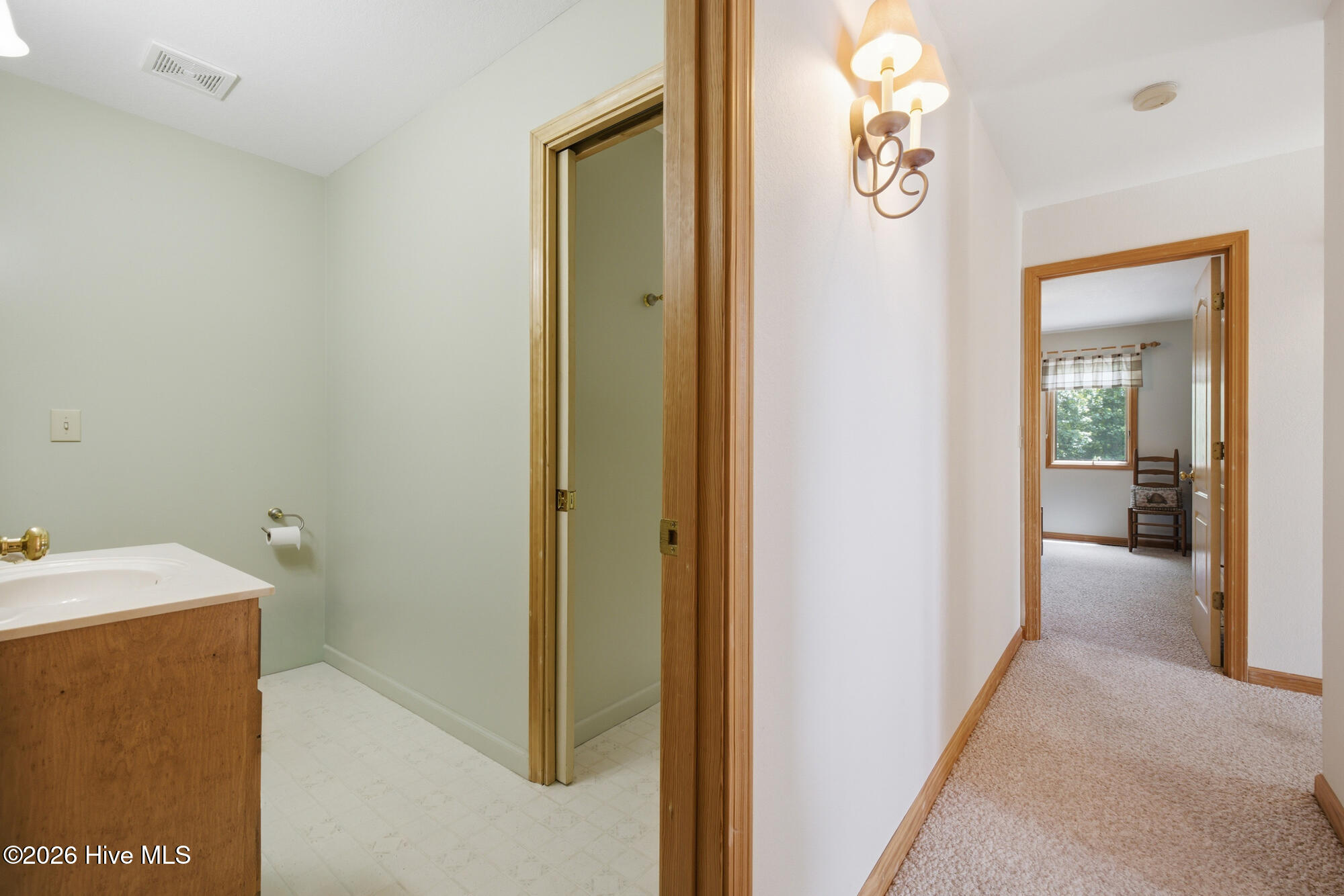 820 Chimney Ridge Drive Property Photo 34