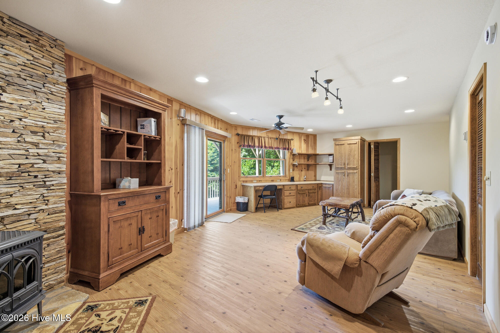 820 Chimney Ridge Drive Property Photo 43