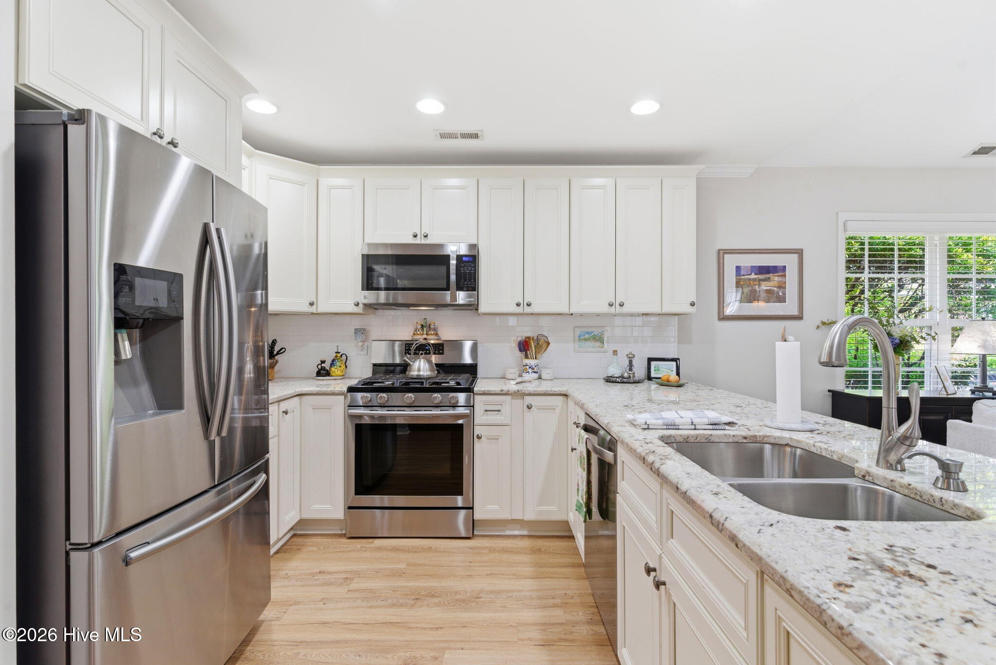 4225 Tillson Road Property Photo 10