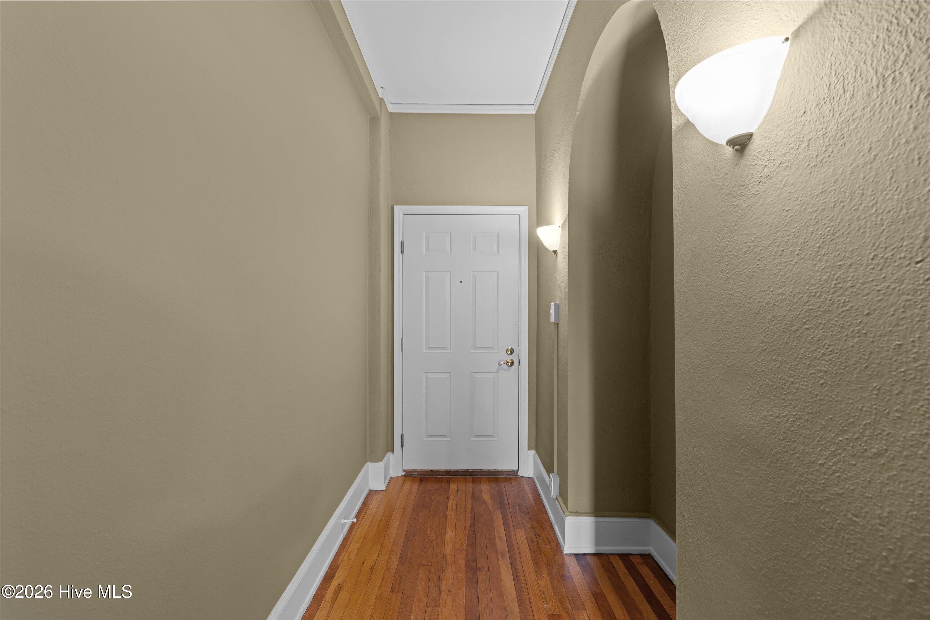 2068 Walton Way 201 Property Photo 5