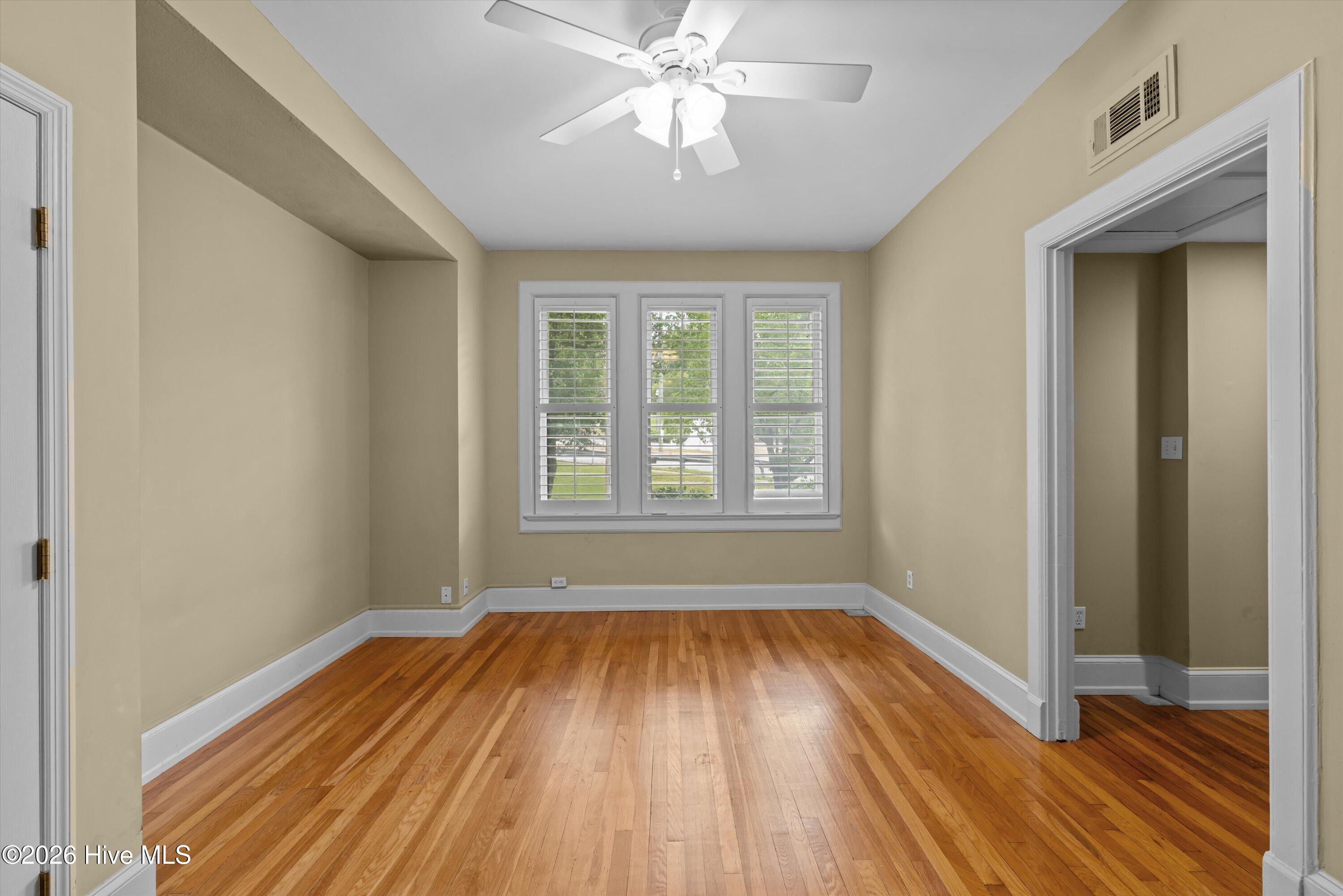 2068 Walton Way 201 Property Photo 28
