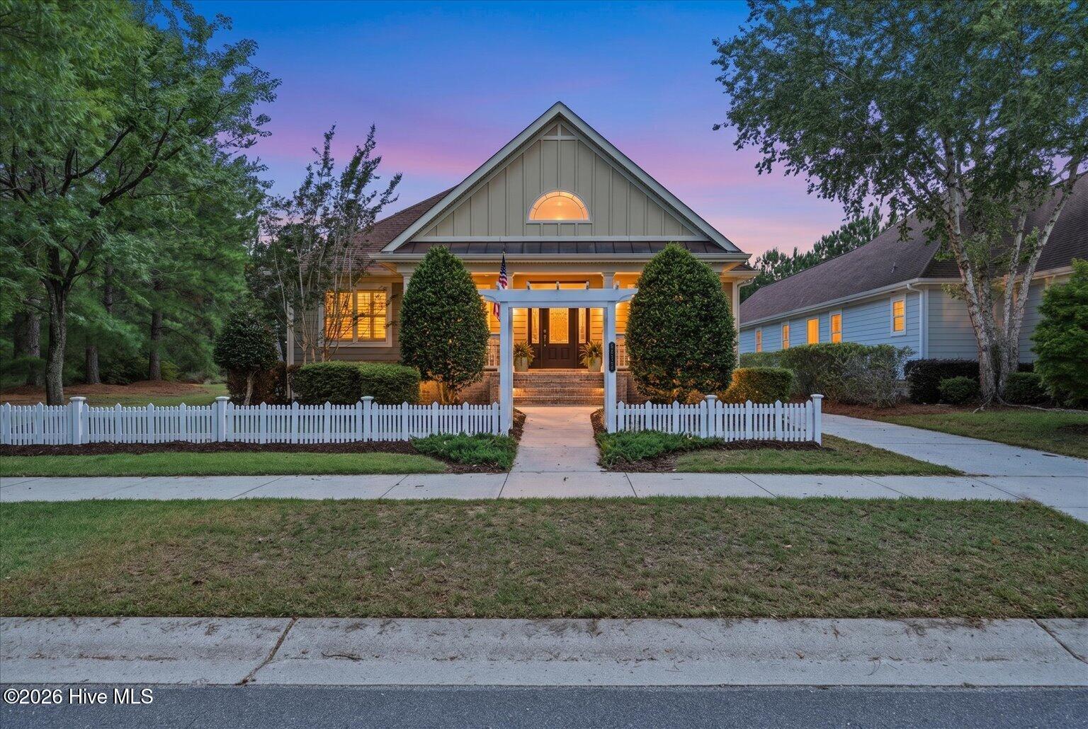 2013 Simmerman Way Property Photo 1
