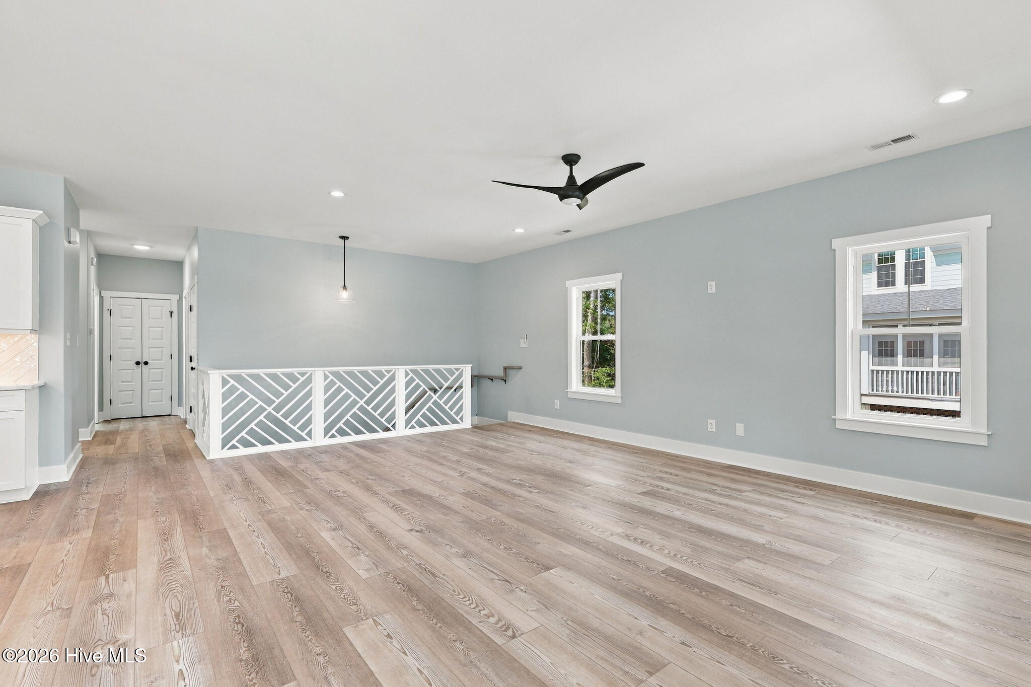 405 Emerald Landing Drive Property Photo 15