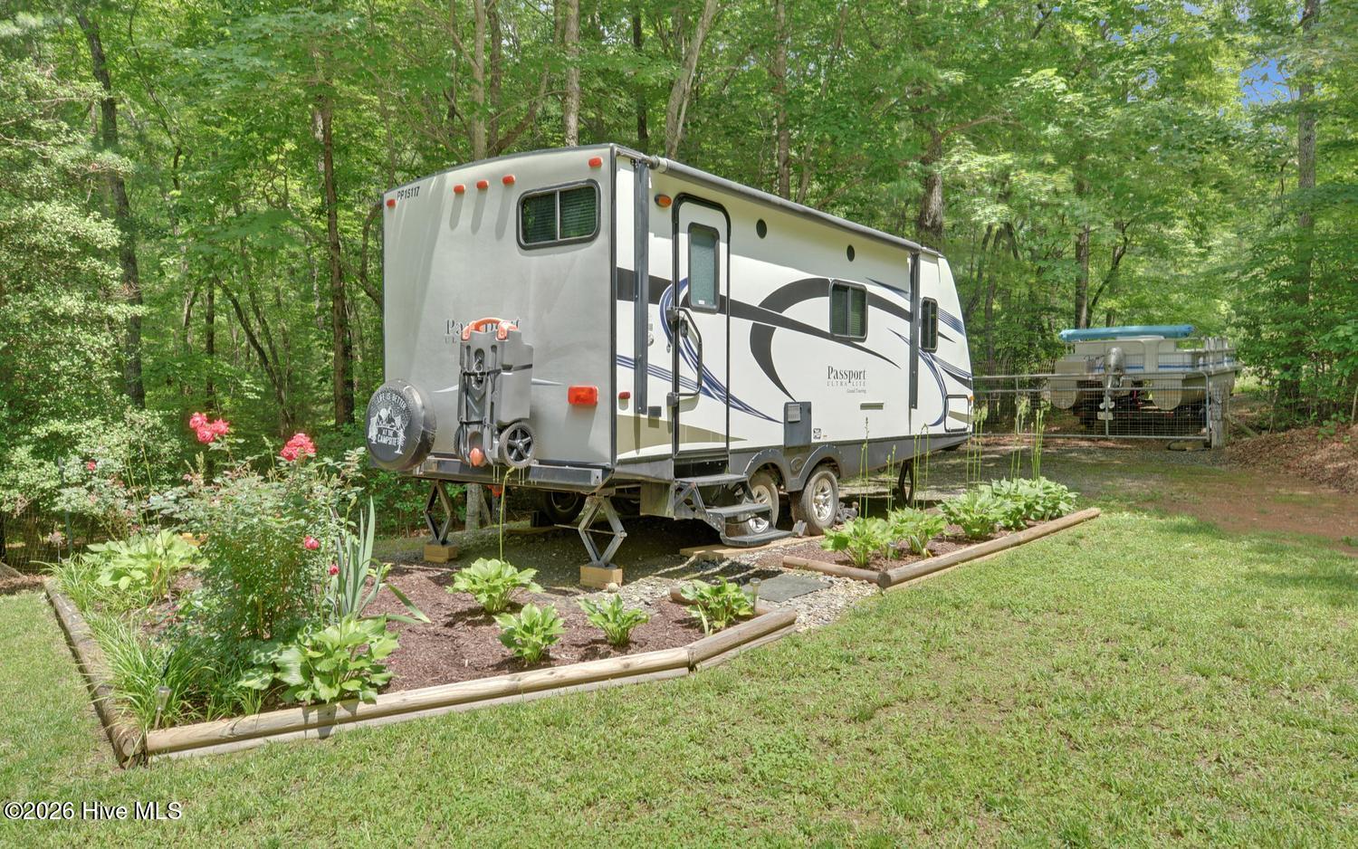 120 Covington Cove Property Photo 20