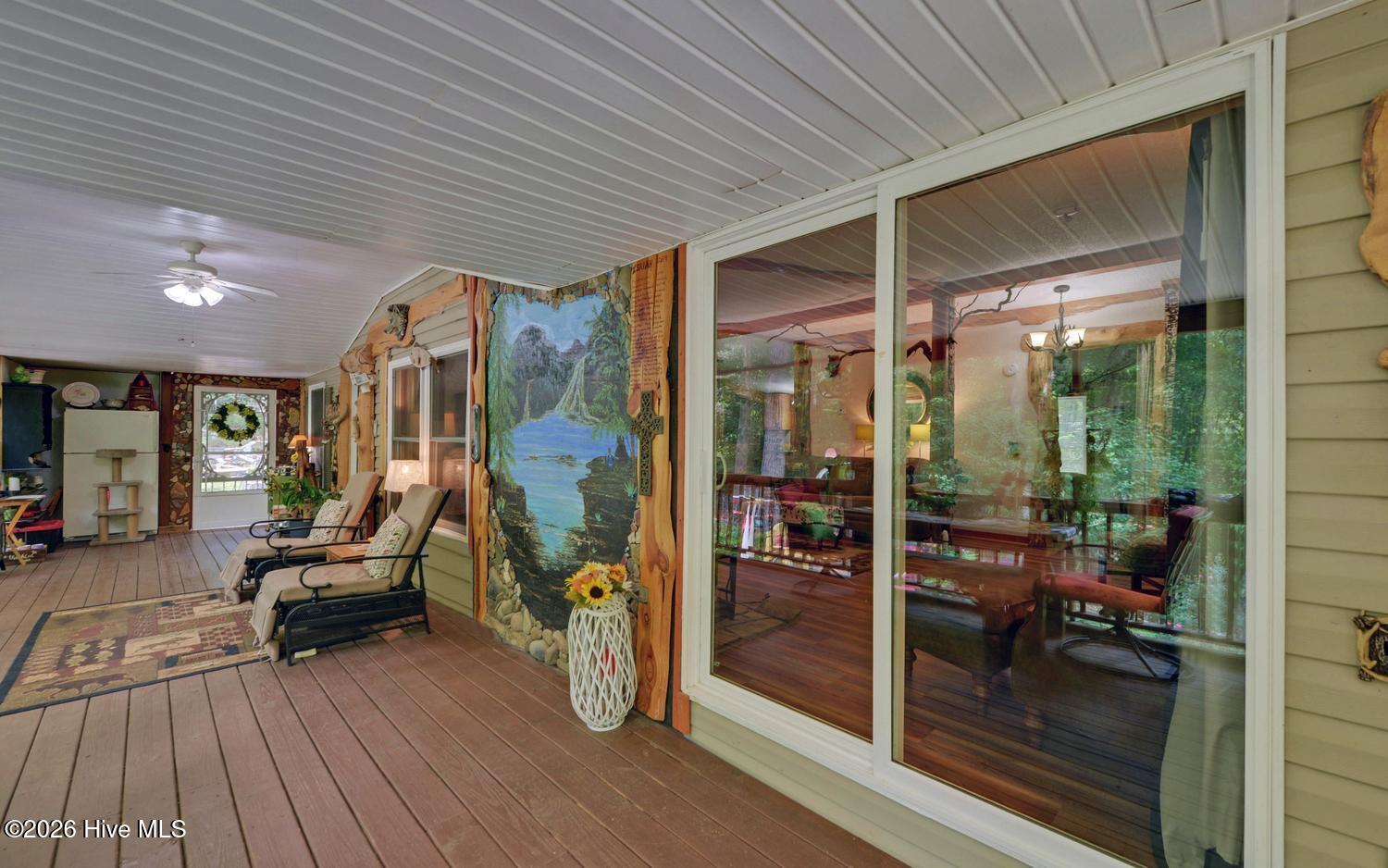 120 Covington Cove Property Photo 43