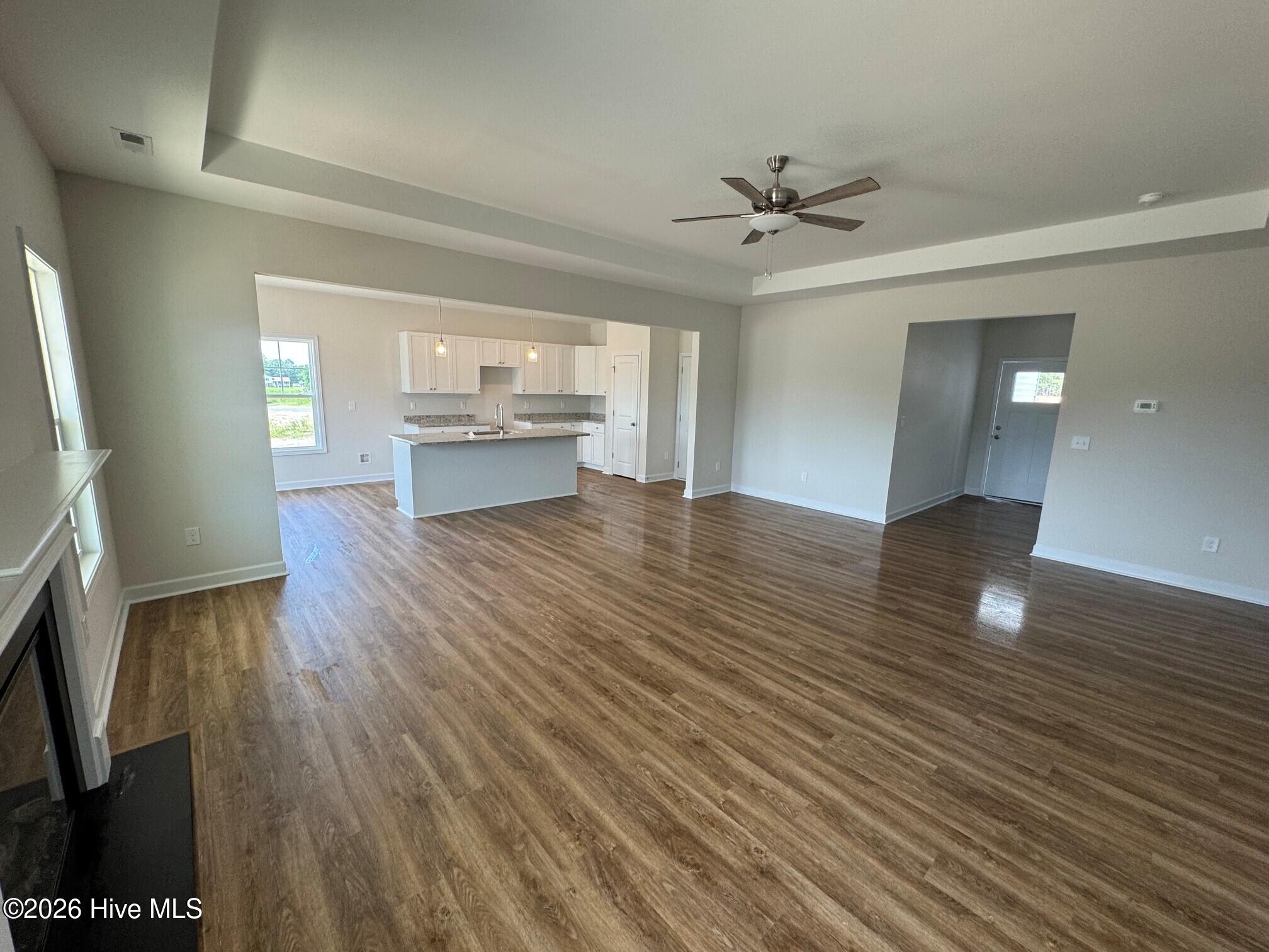 229 Seaford Lane Property Photo 4