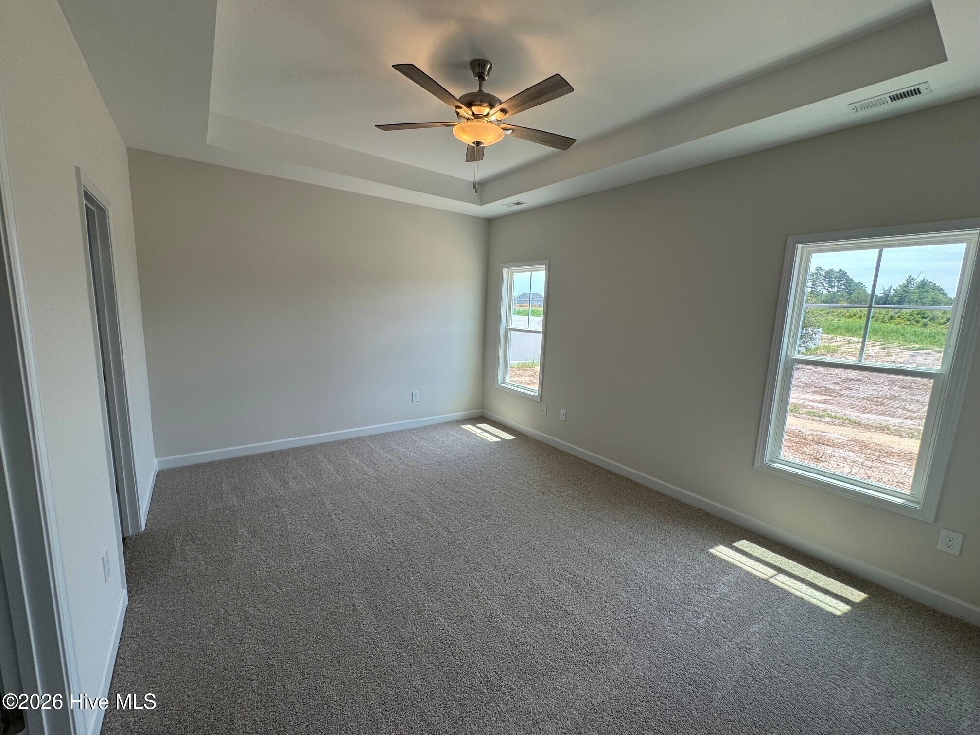 229 Seaford Lane Property Photo 8