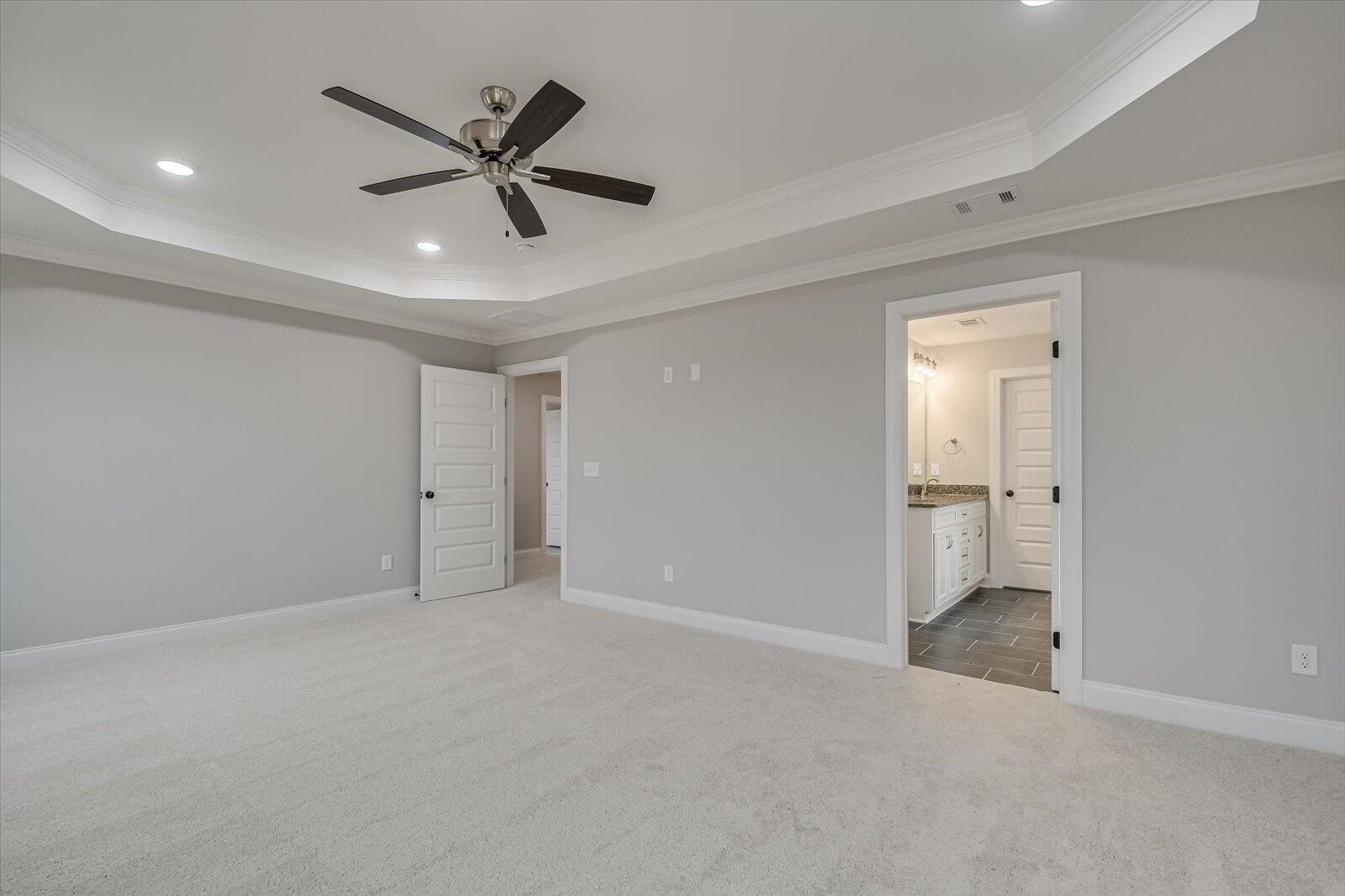 923 Walker Point Drive Property Photo 31