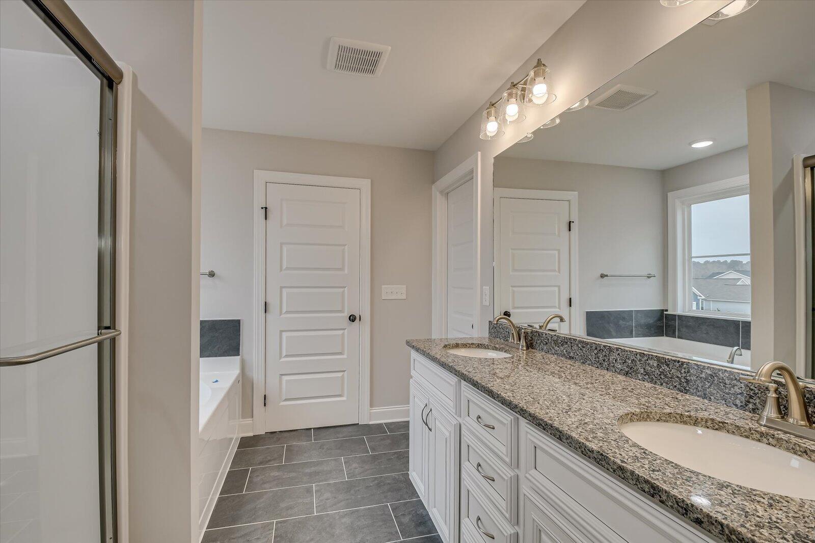 923 Walker Point Drive Property Photo 35