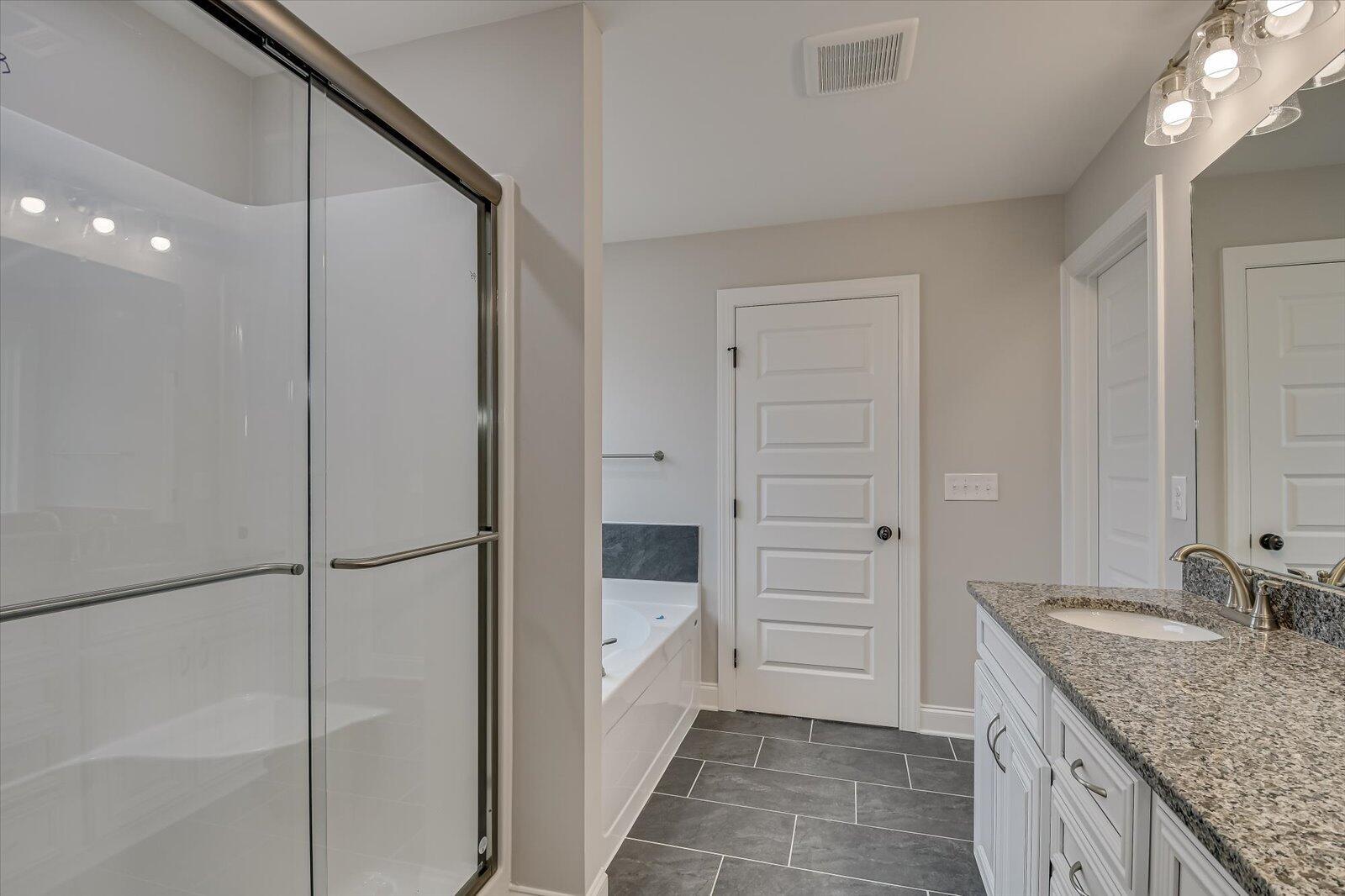923 Walker Point Drive Property Photo 36