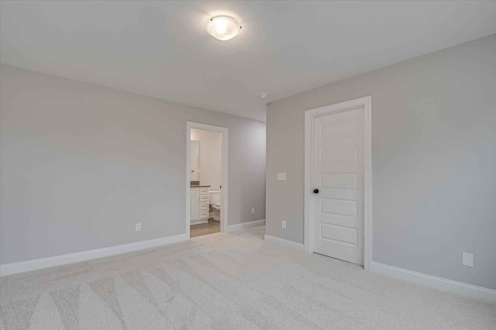 923 Walker Point Drive Property Photo 41