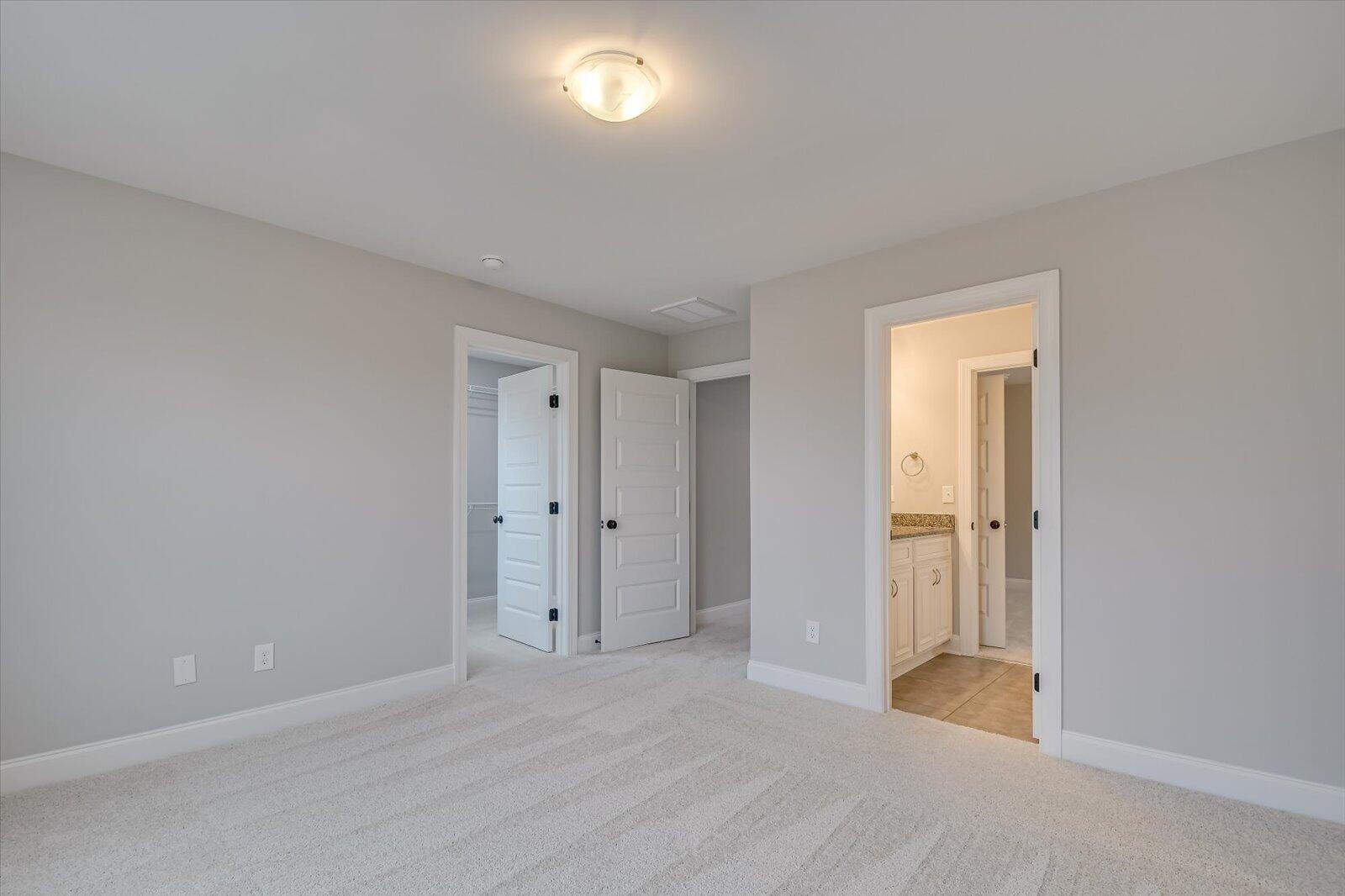 923 Walker Point Drive Property Photo 44