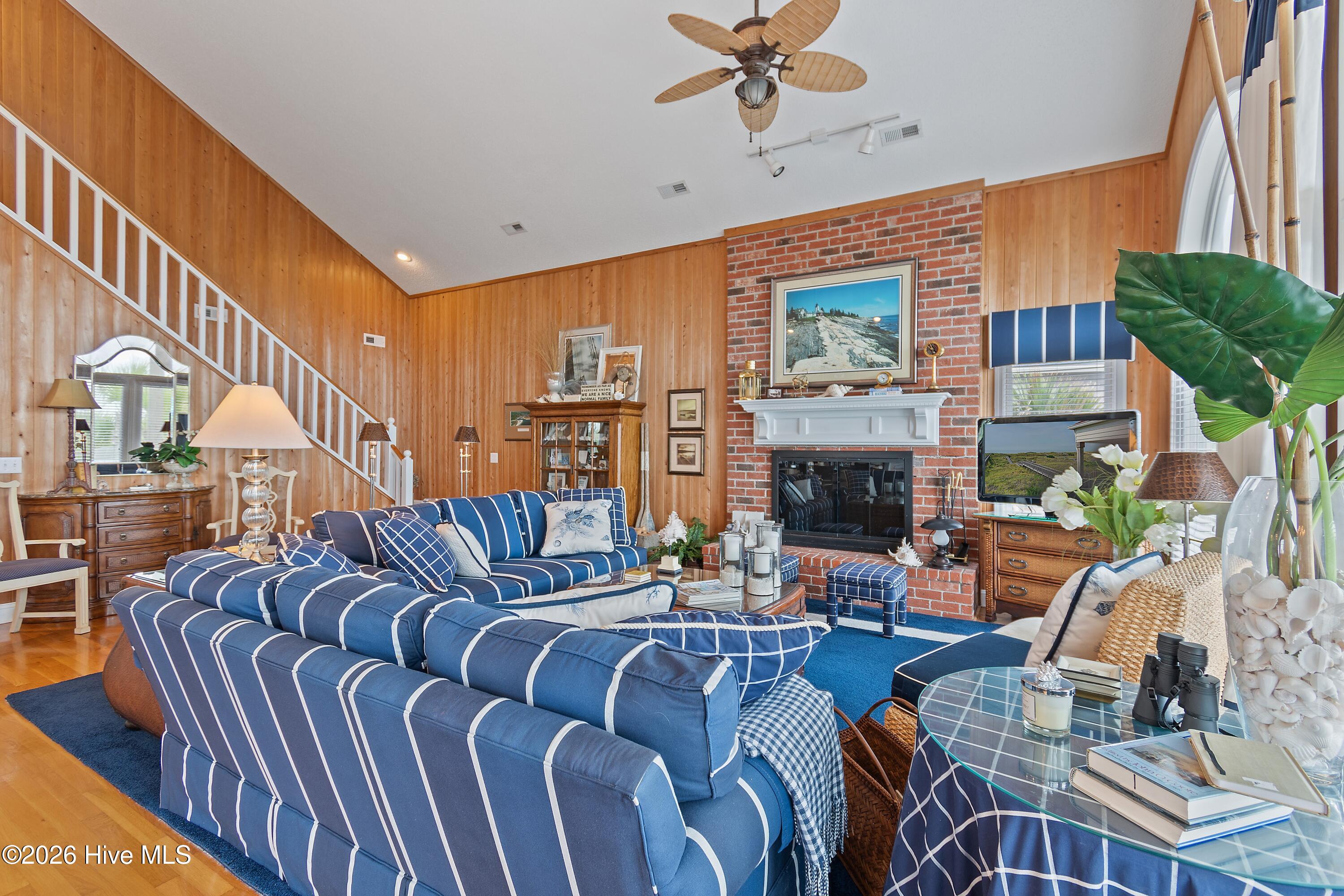 1307 Ocean Boulevard W Property Photo 16