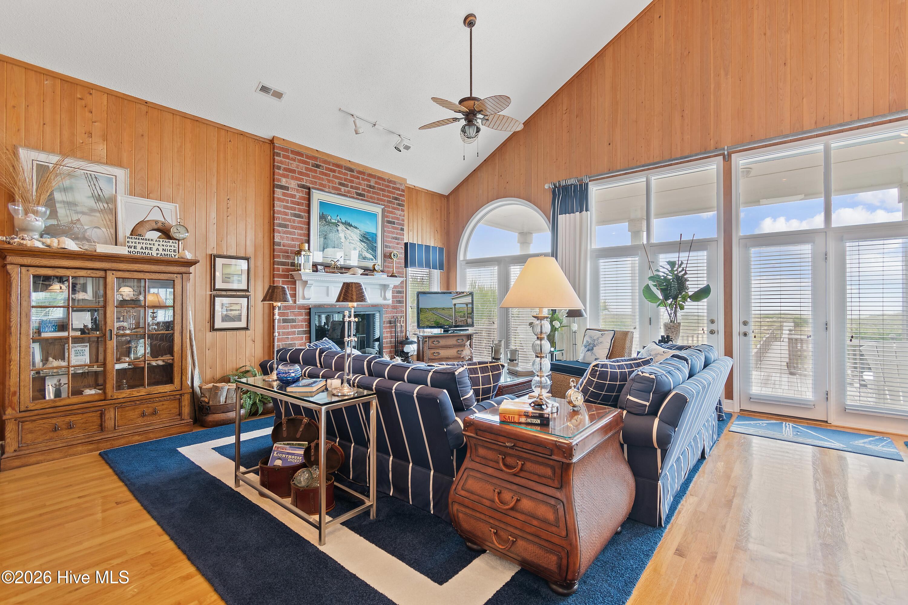 1307 Ocean Boulevard W Property Photo 18