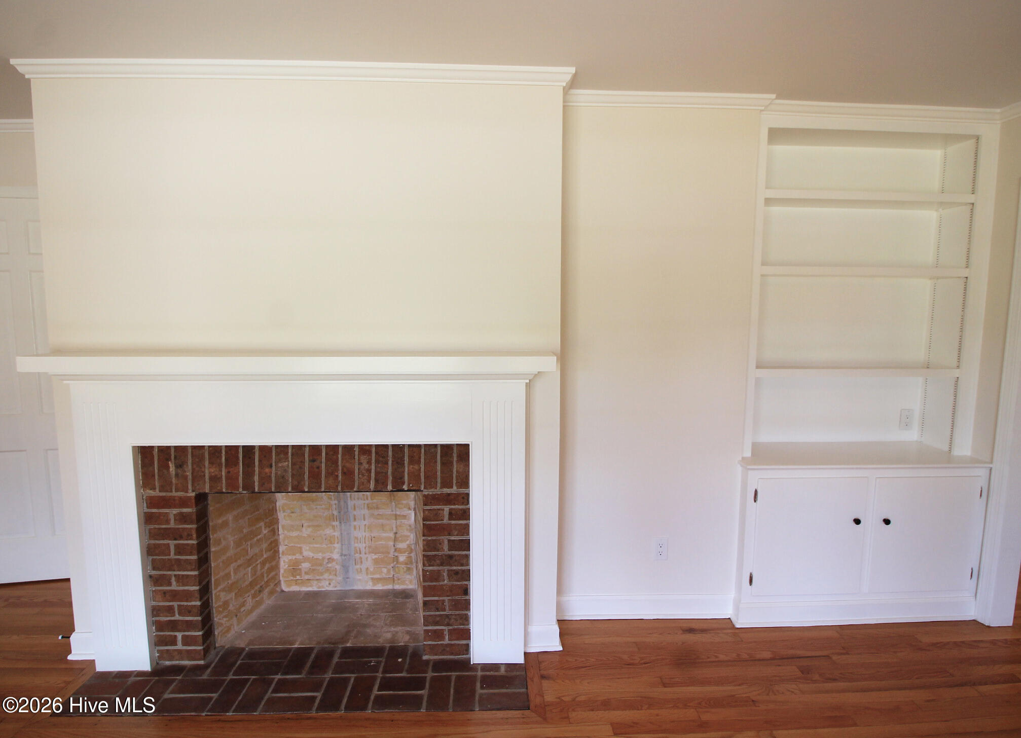 6974 River Road Property Photo 7