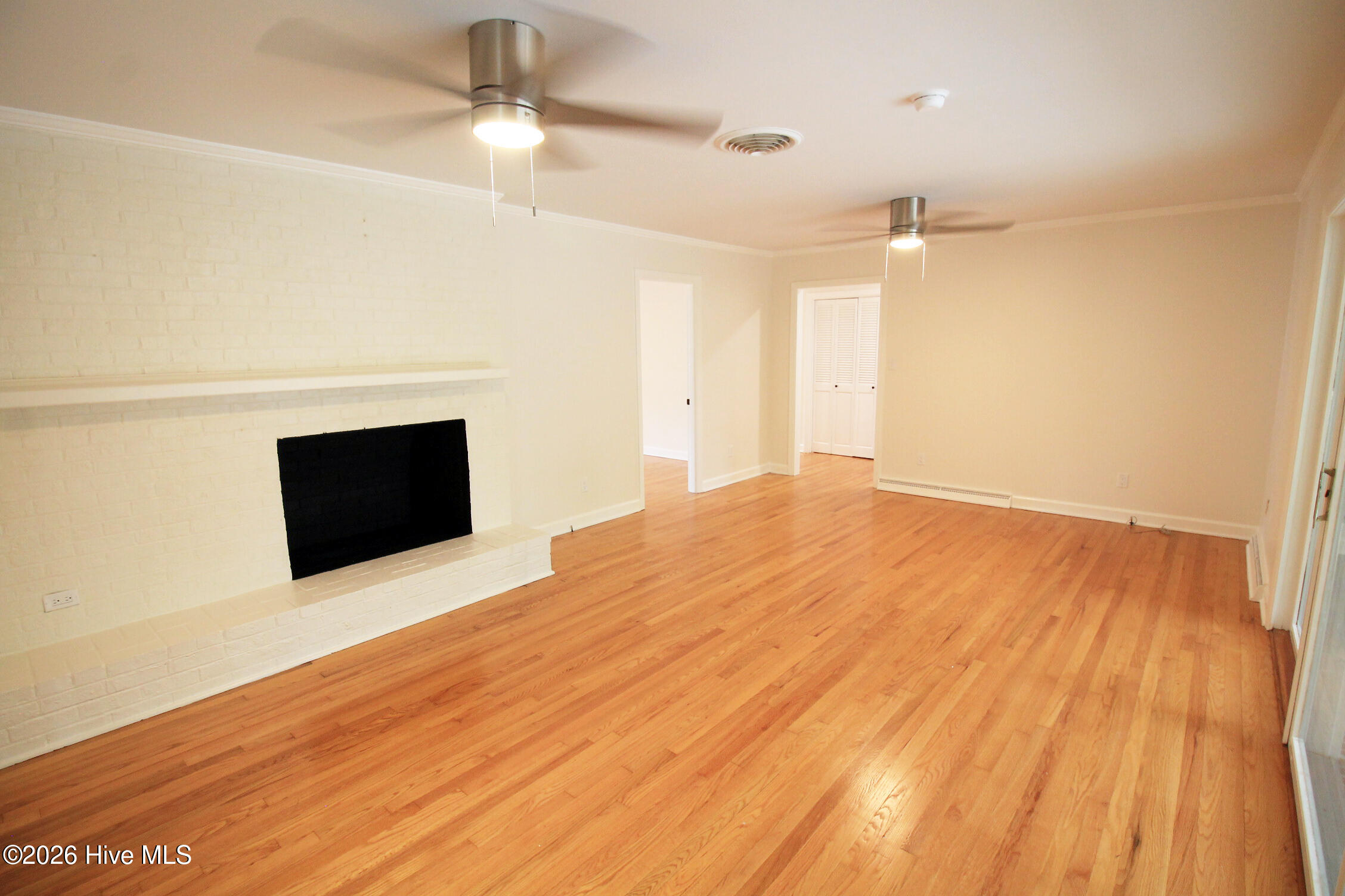 6974 River Road Property Photo 10
