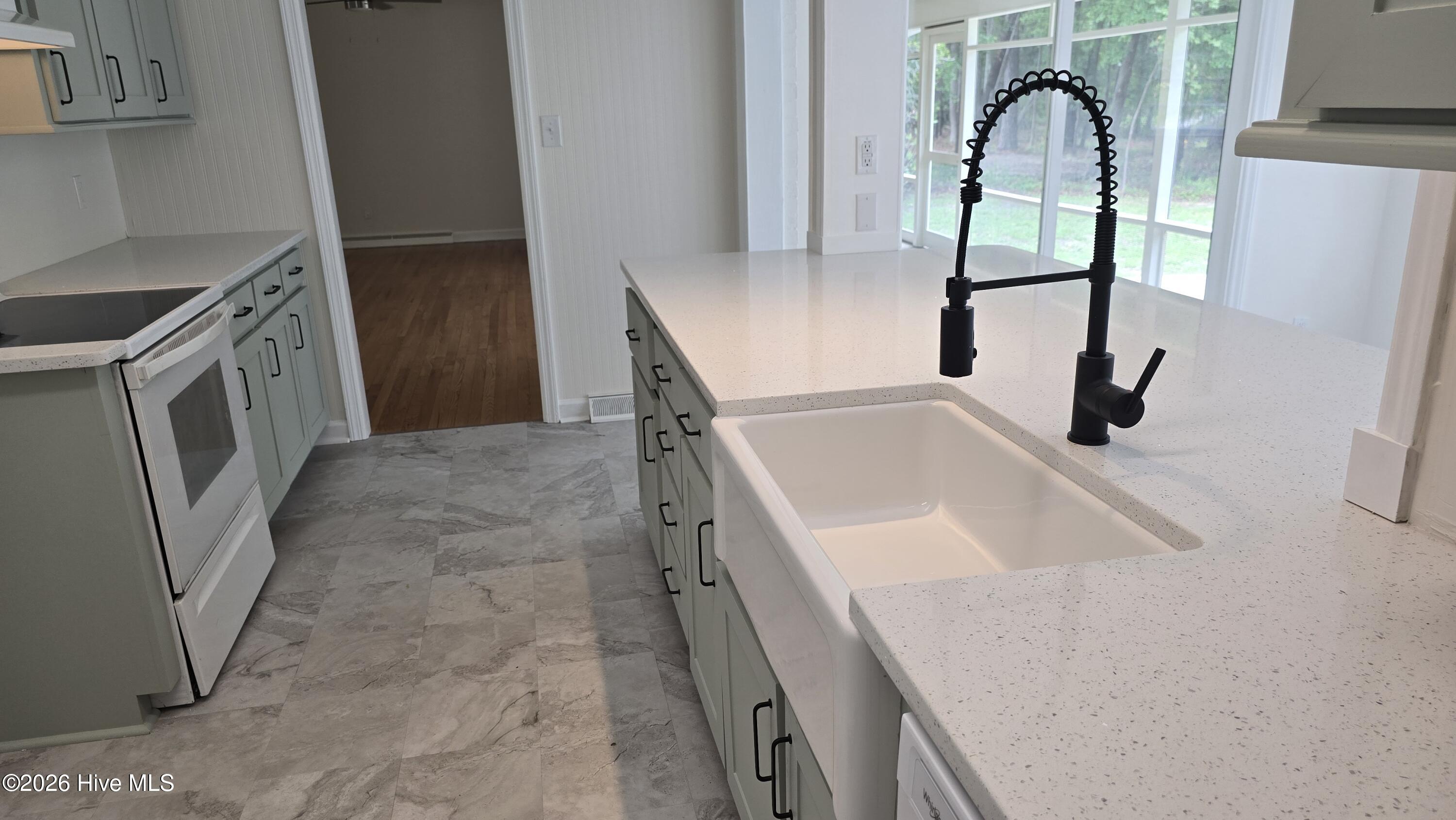 6974 River Road Property Photo 16