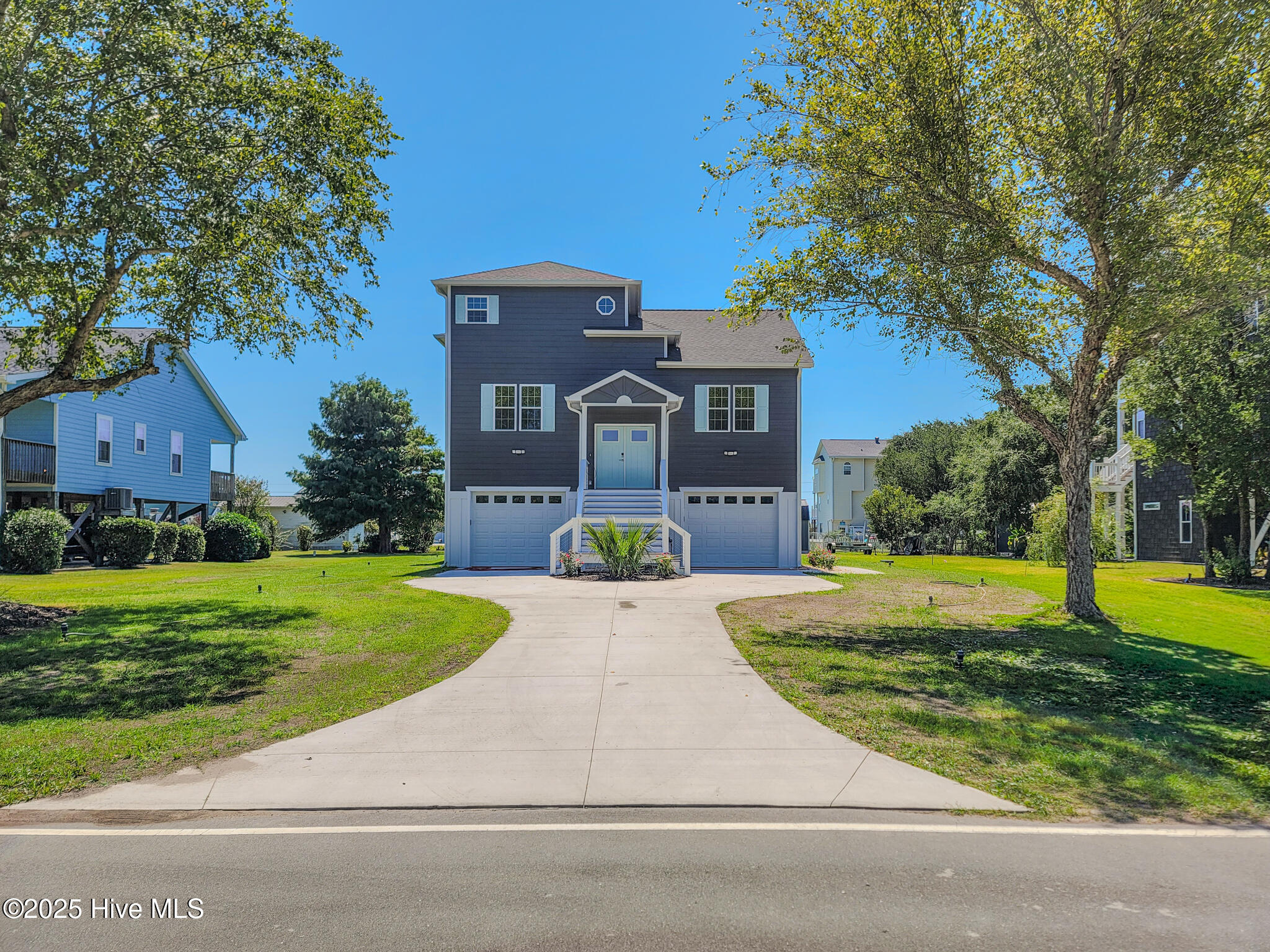170 Grandview Drive Property Photo 2