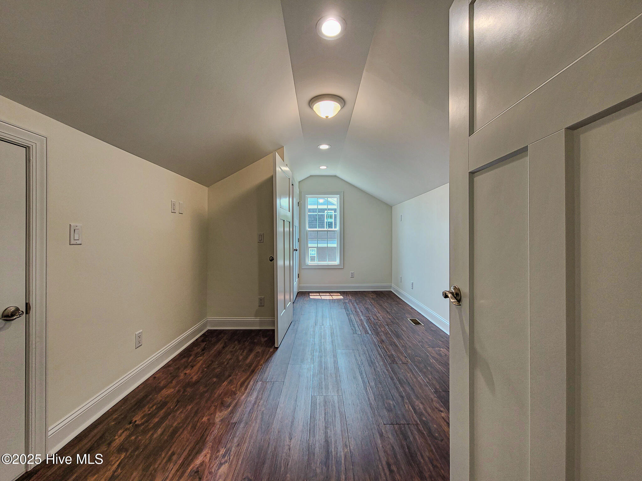170 Grandview Drive Property Photo 20