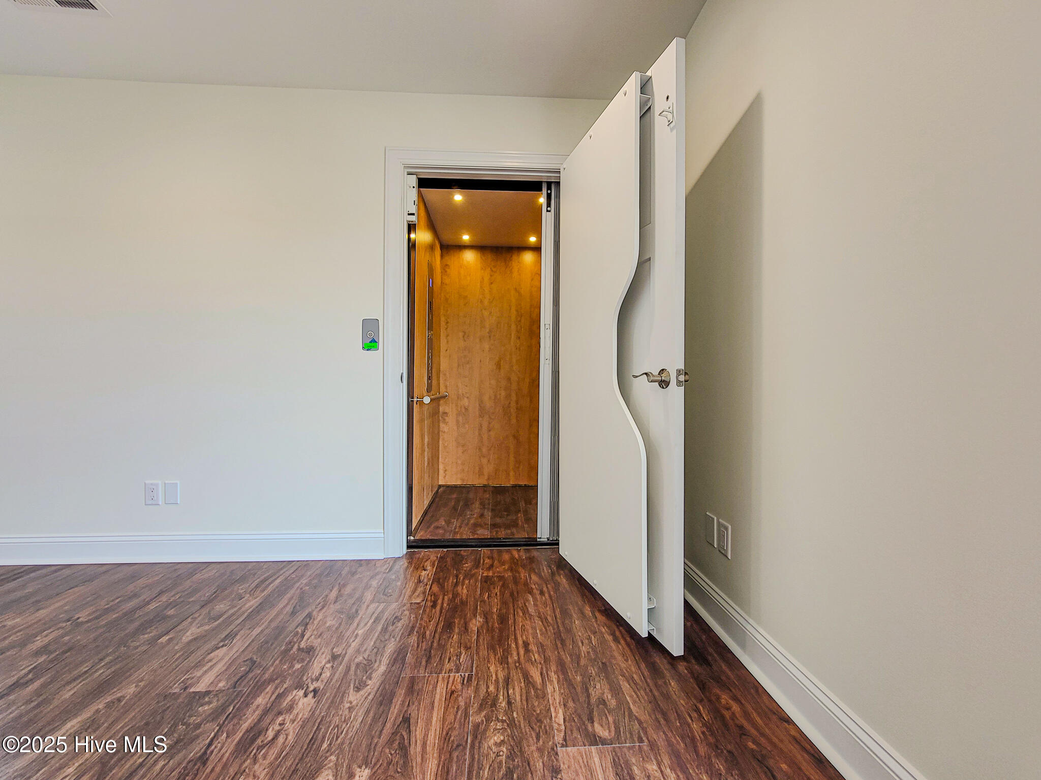 170 Grandview Drive Property Photo 50