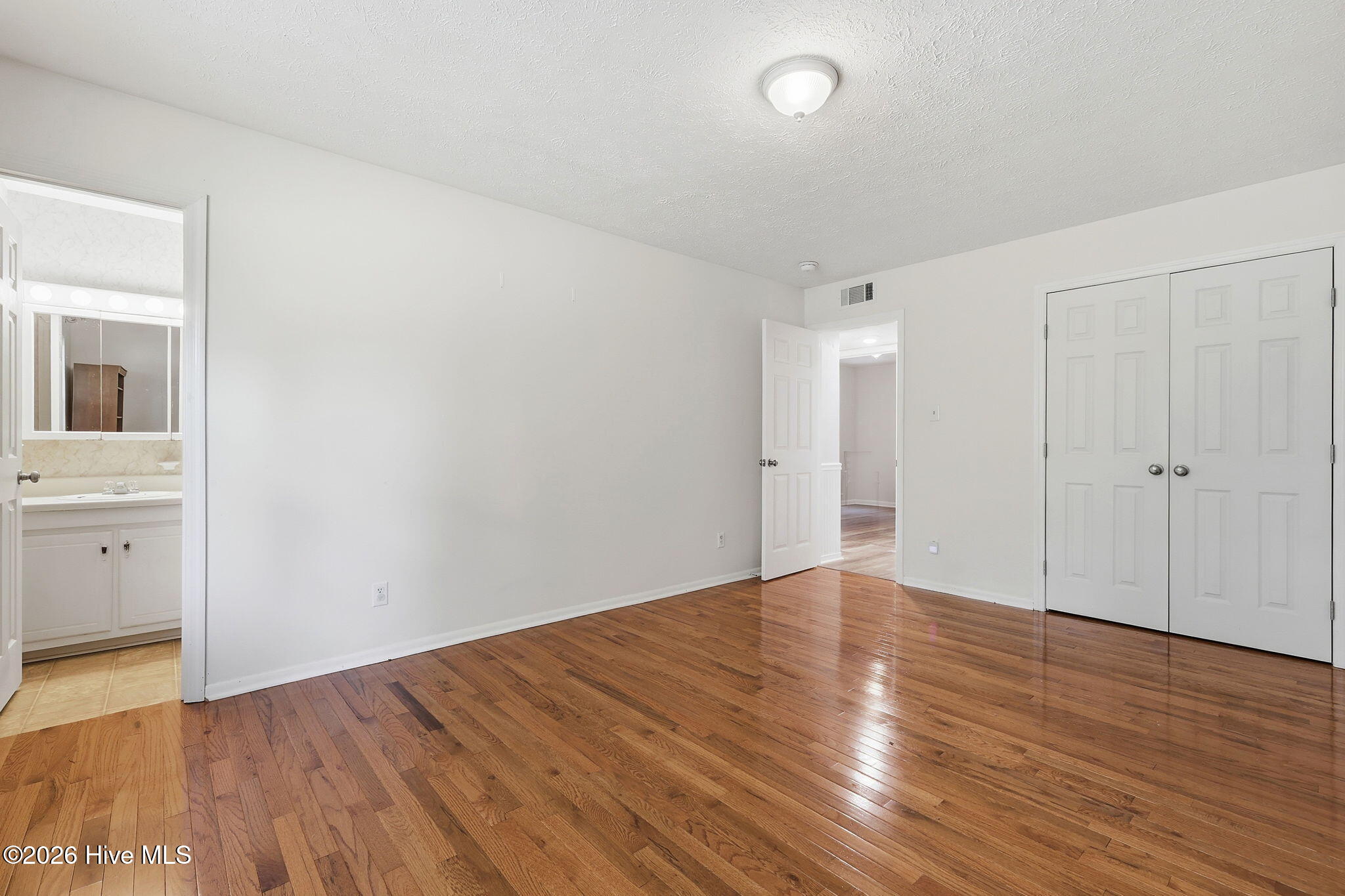 16 Crestview Place Property Photo 9