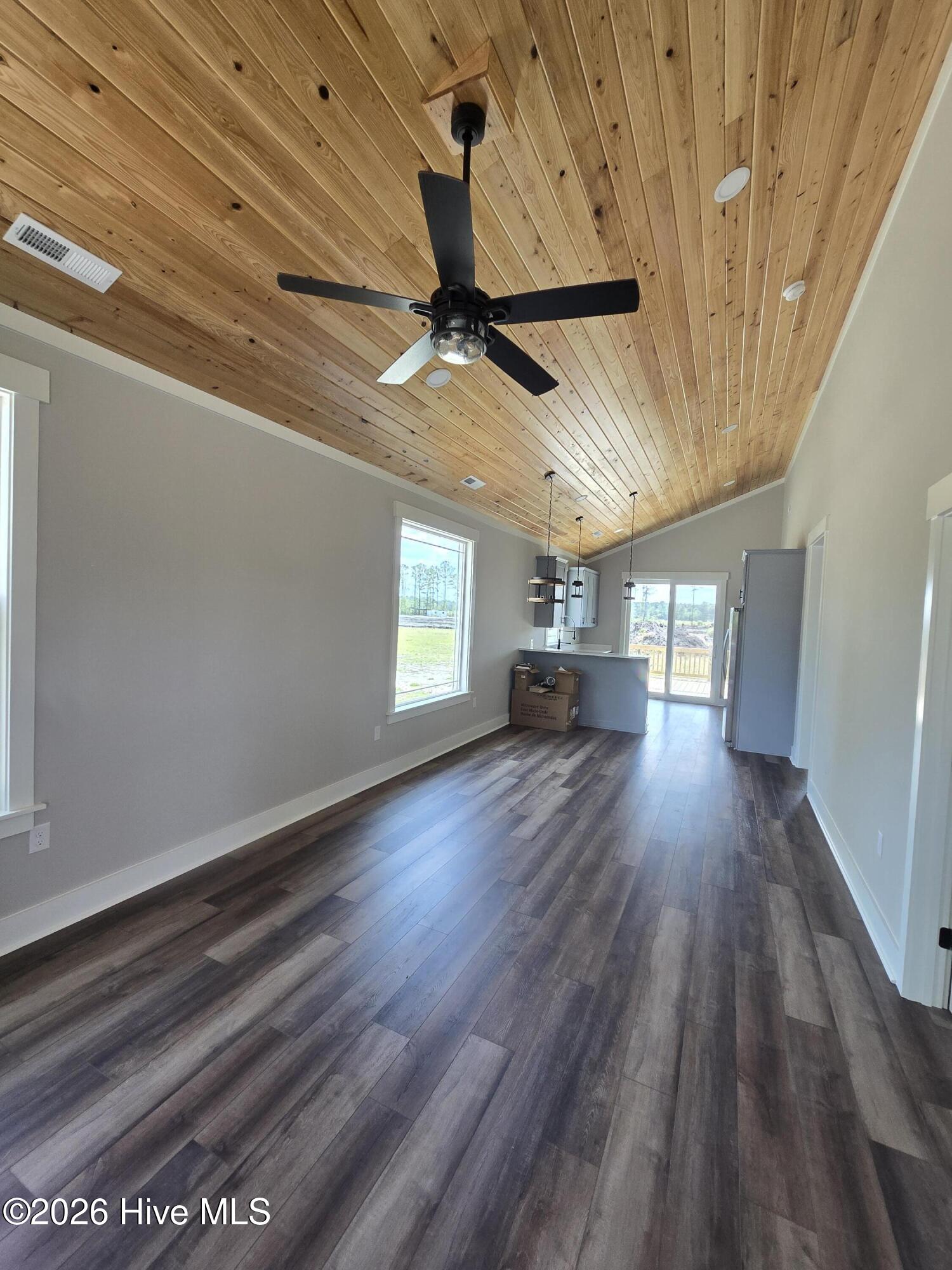 579 Stokestown Road Property Photo 9