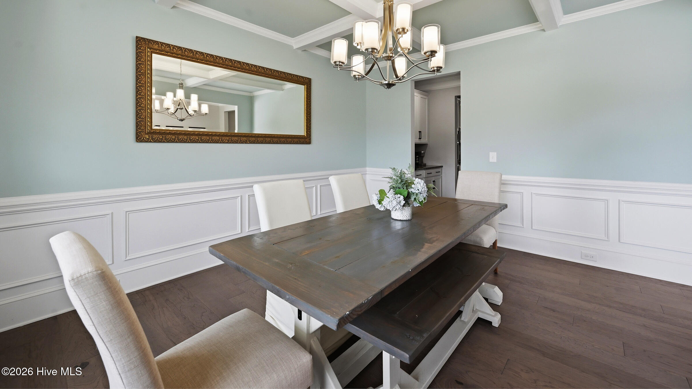 2240 Three Oaks Drive Property Photo 16