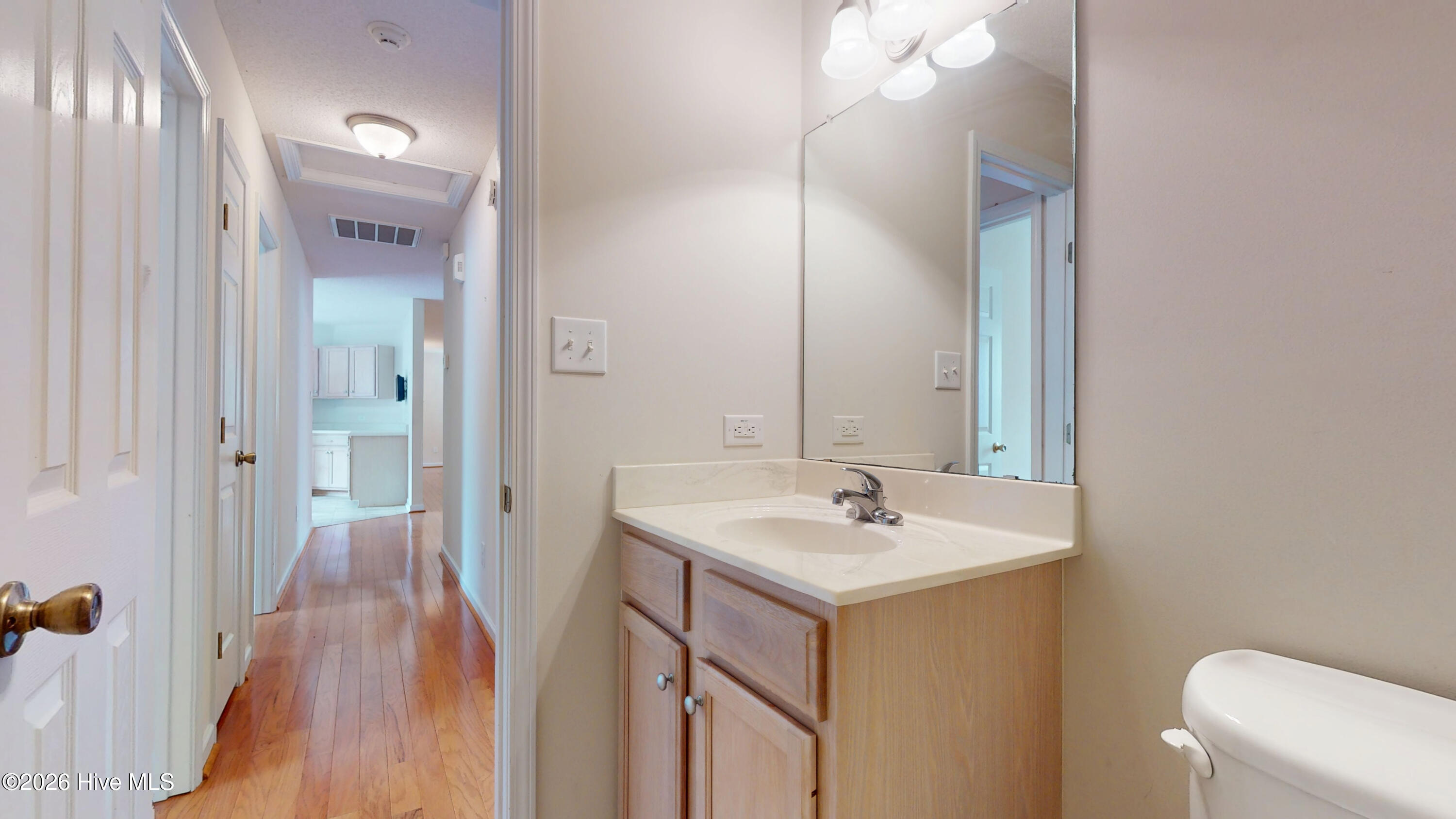 2011 Colony Plaza Property Photo 22